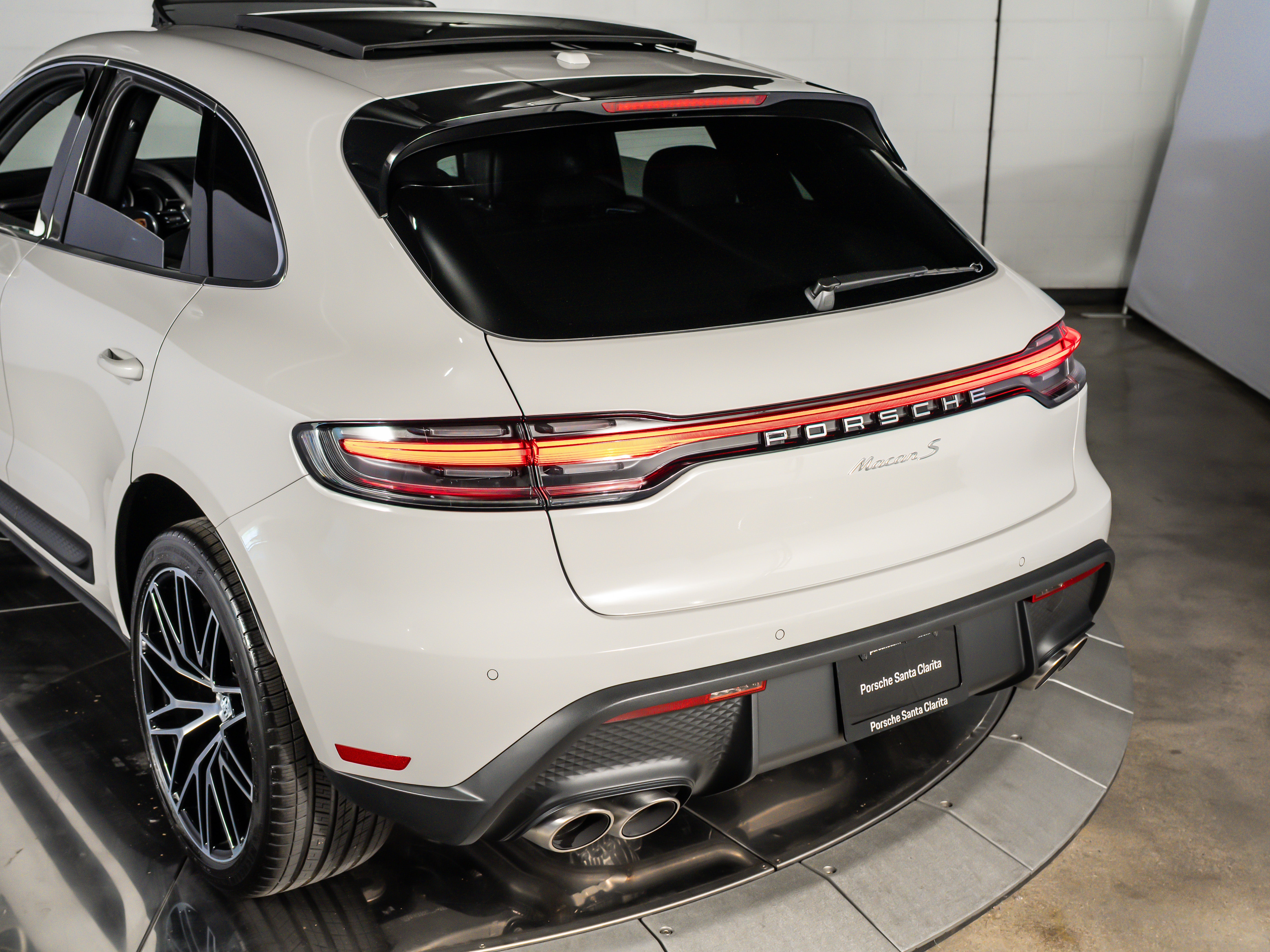 2026 Porsche Macan S