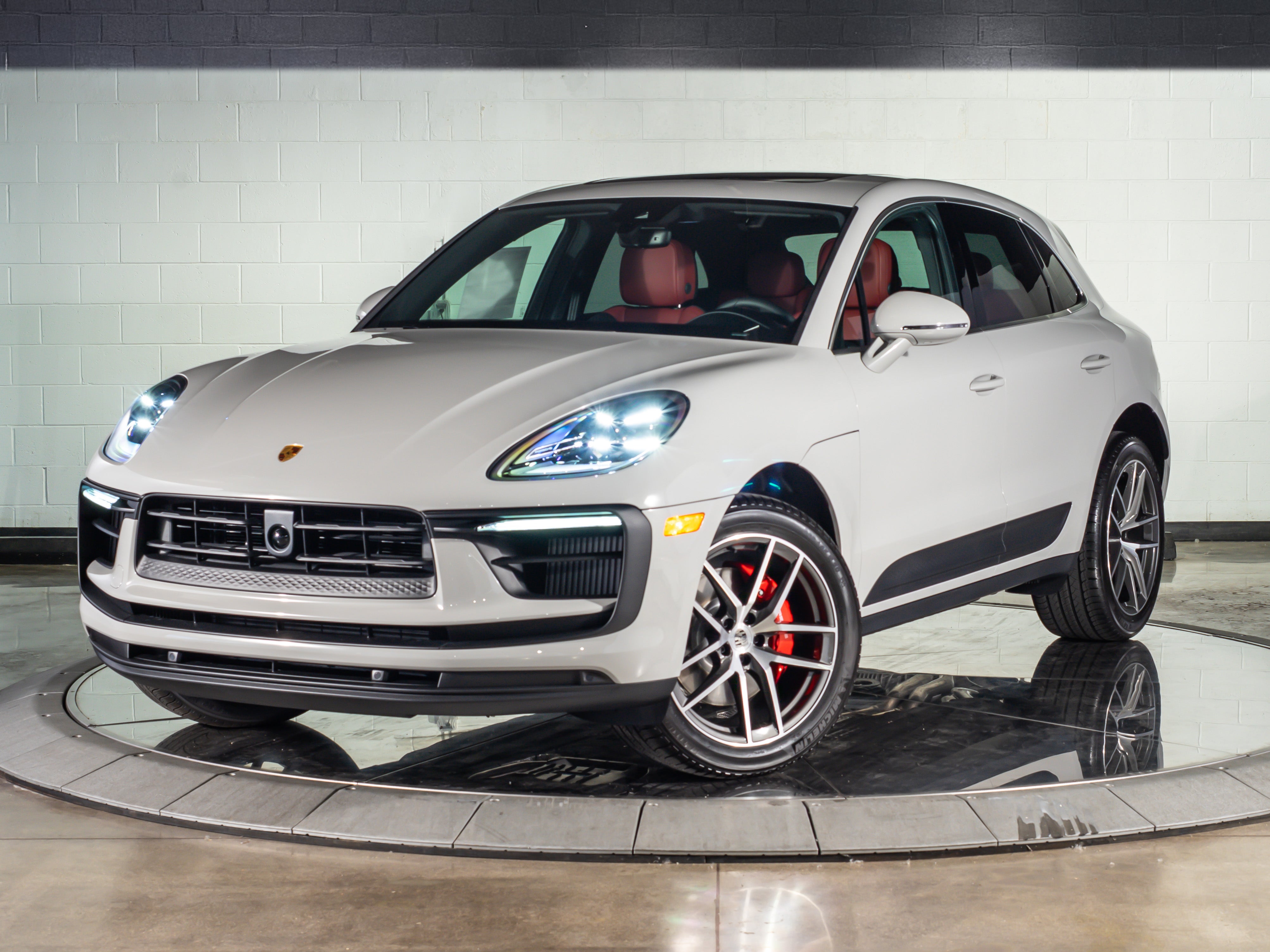 2026 Porsche Macan S