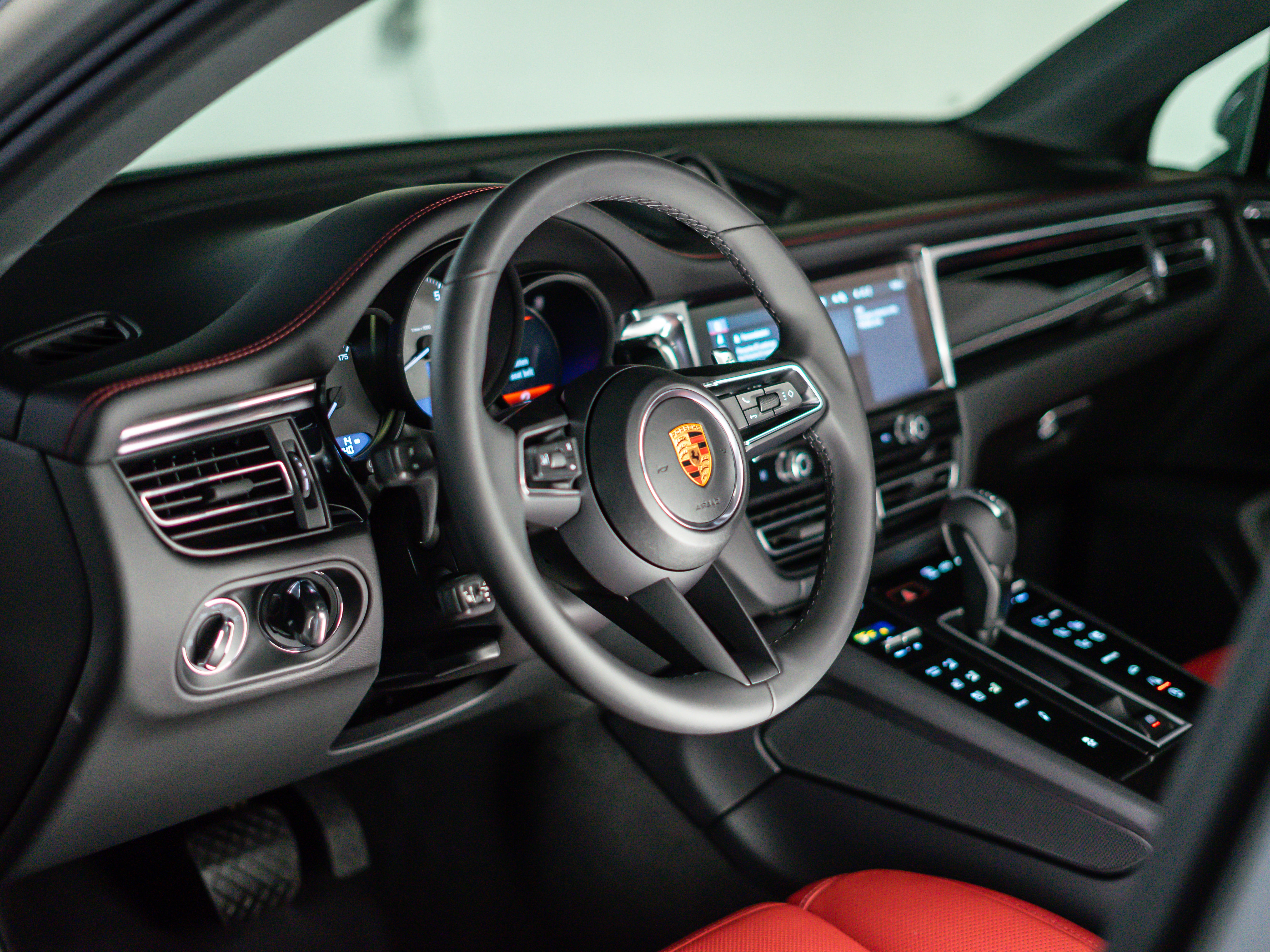 2026 Porsche Macan S