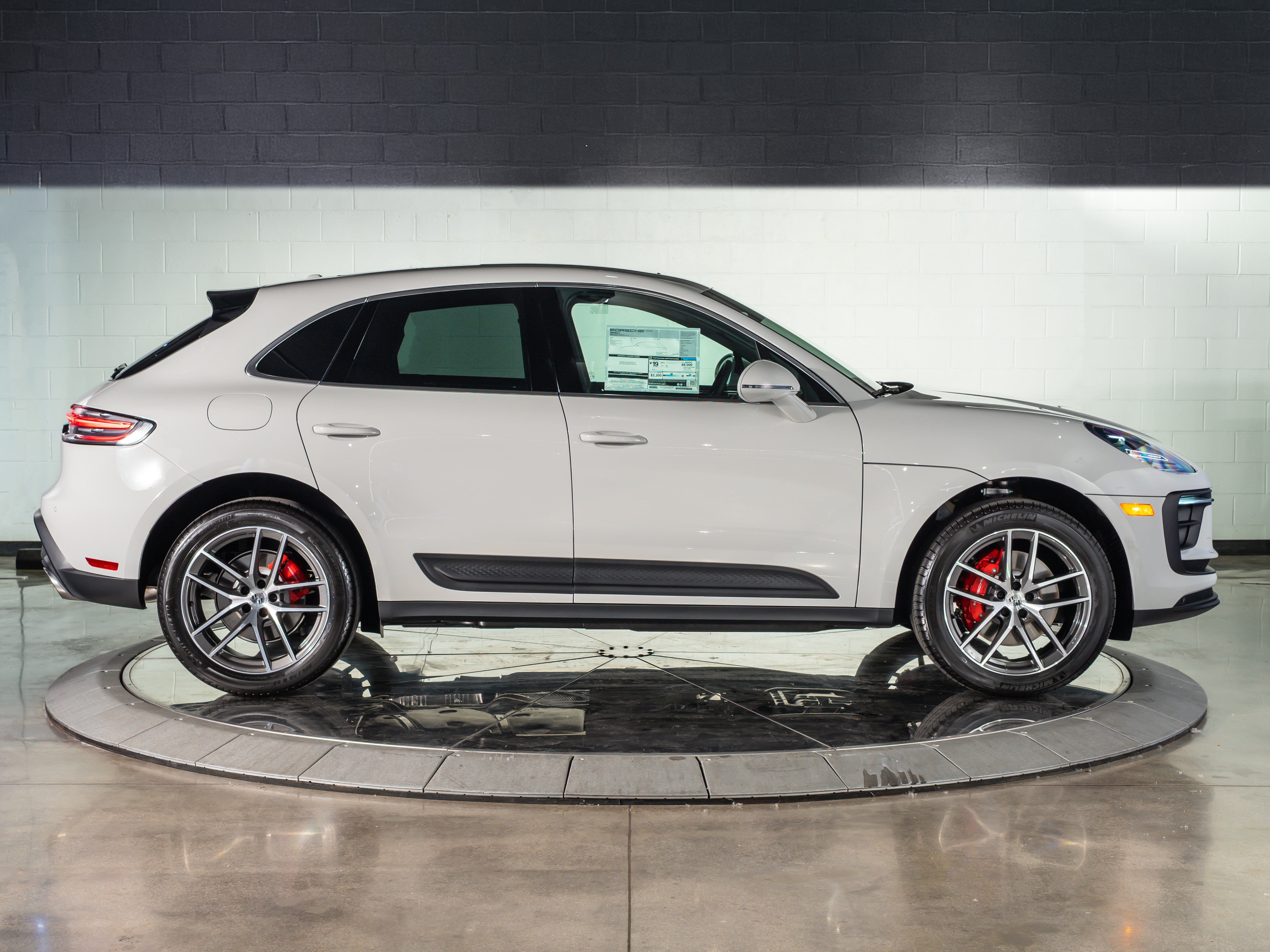 2026 Porsche Macan S