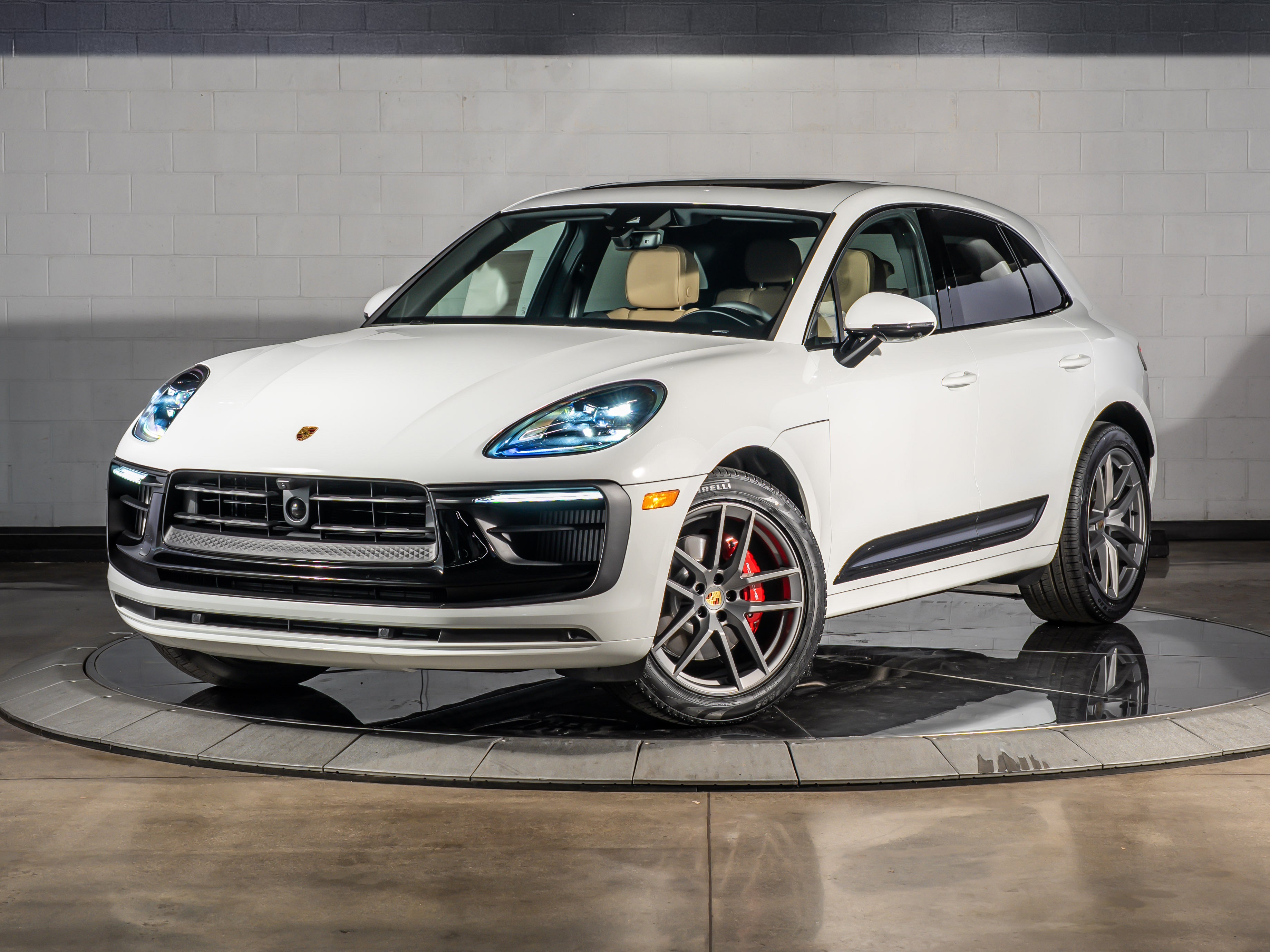 2026 Porsche Macan S