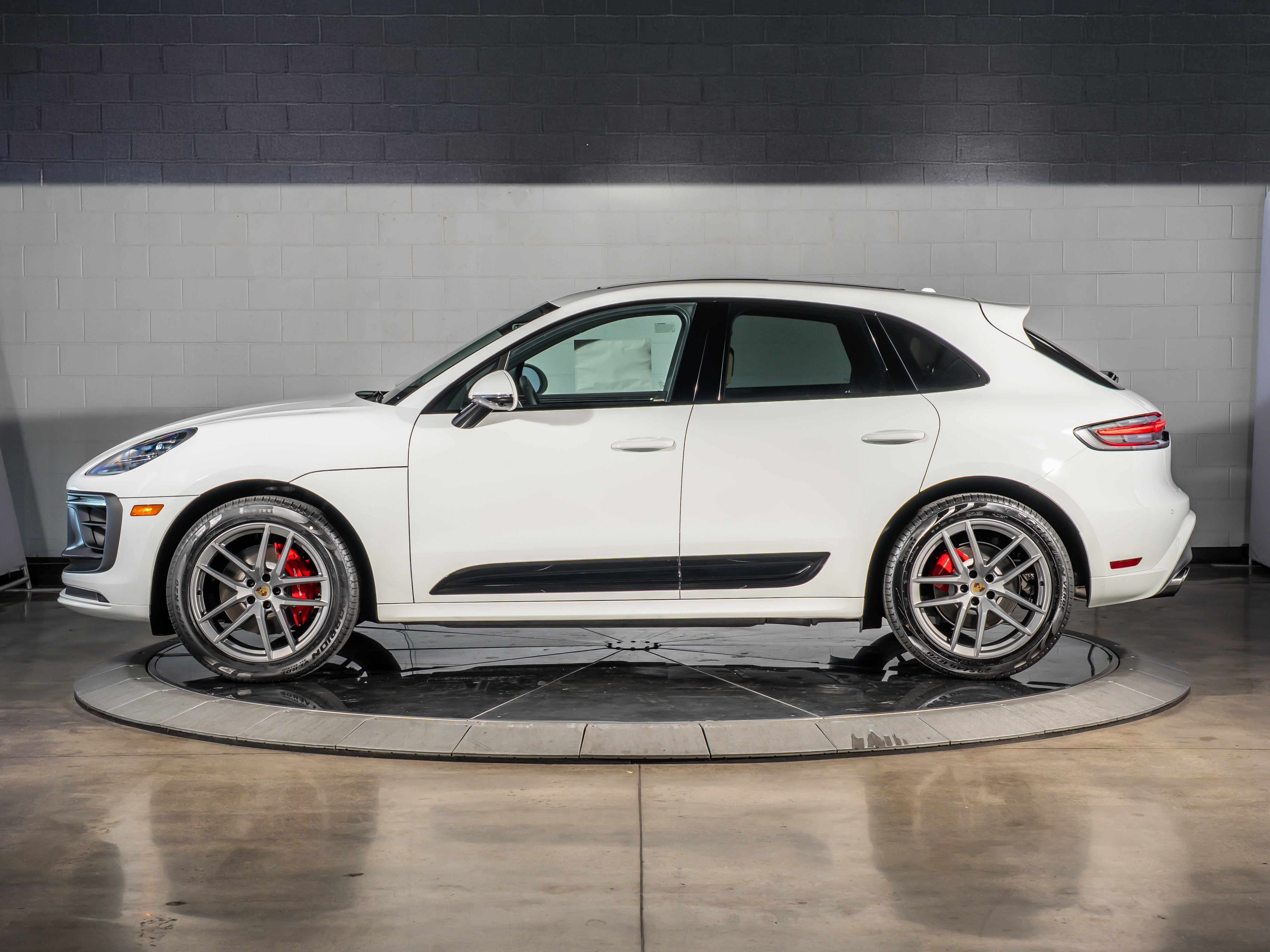 2026 Porsche Macan S