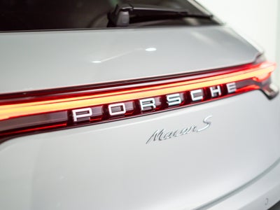 2025 Porsche Macan S