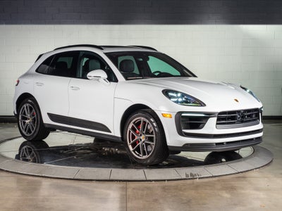 2025 Porsche Macan S