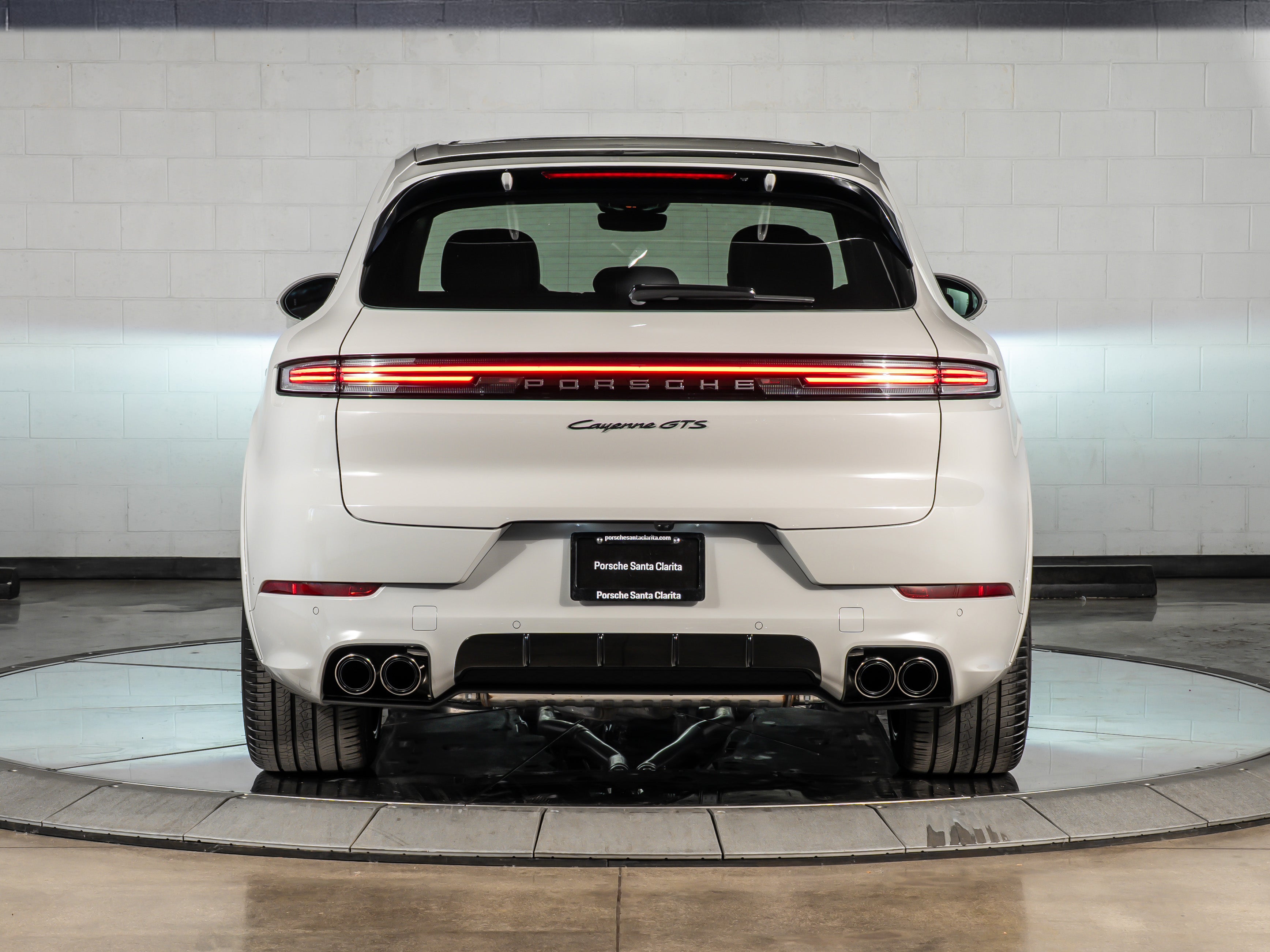 2026 Porsche Cayenne Gts GTS