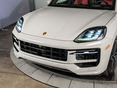2026 Porsche Cayenne Gts GTS