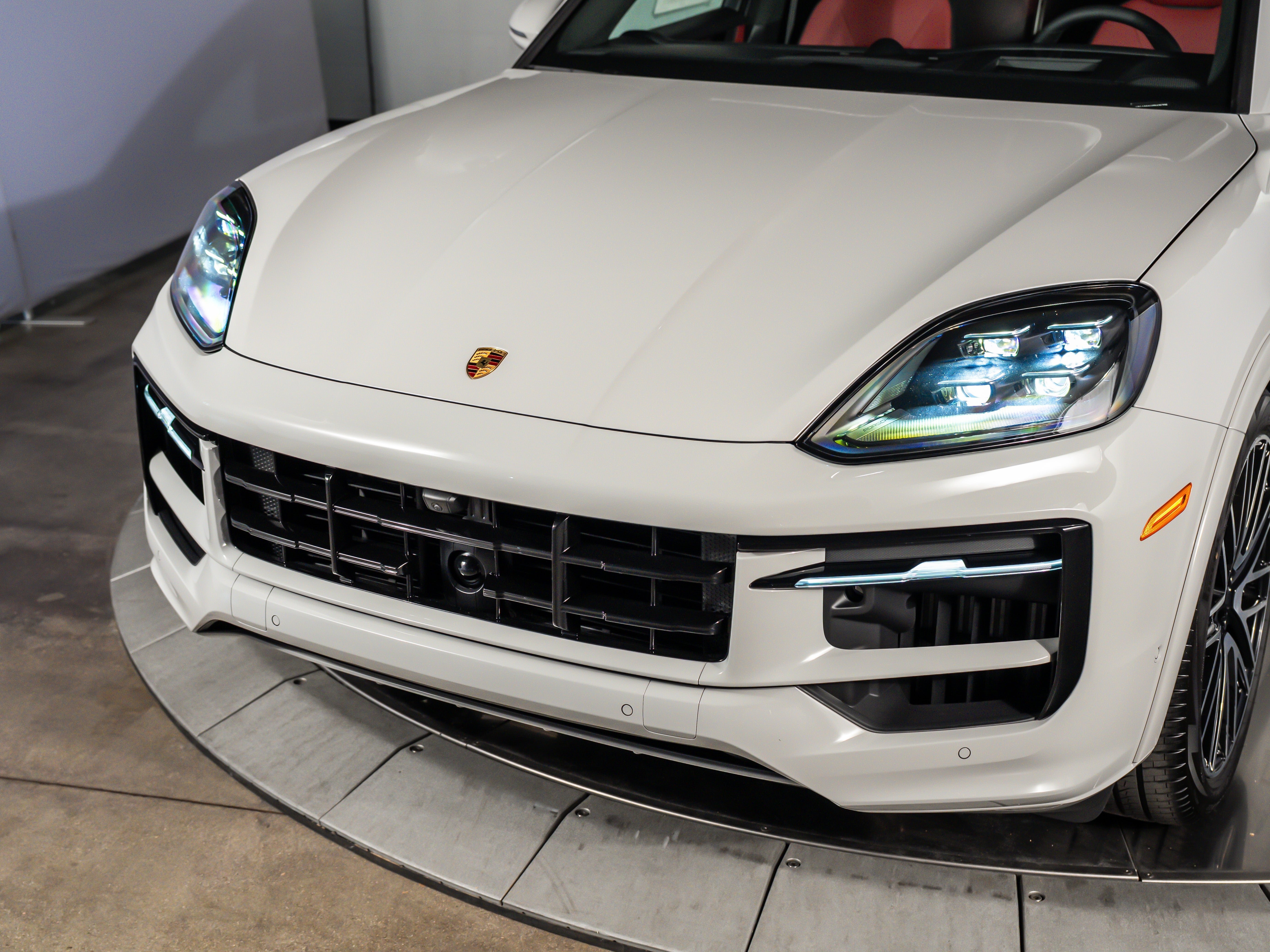 2026 Porsche Cayenne Gts GTS