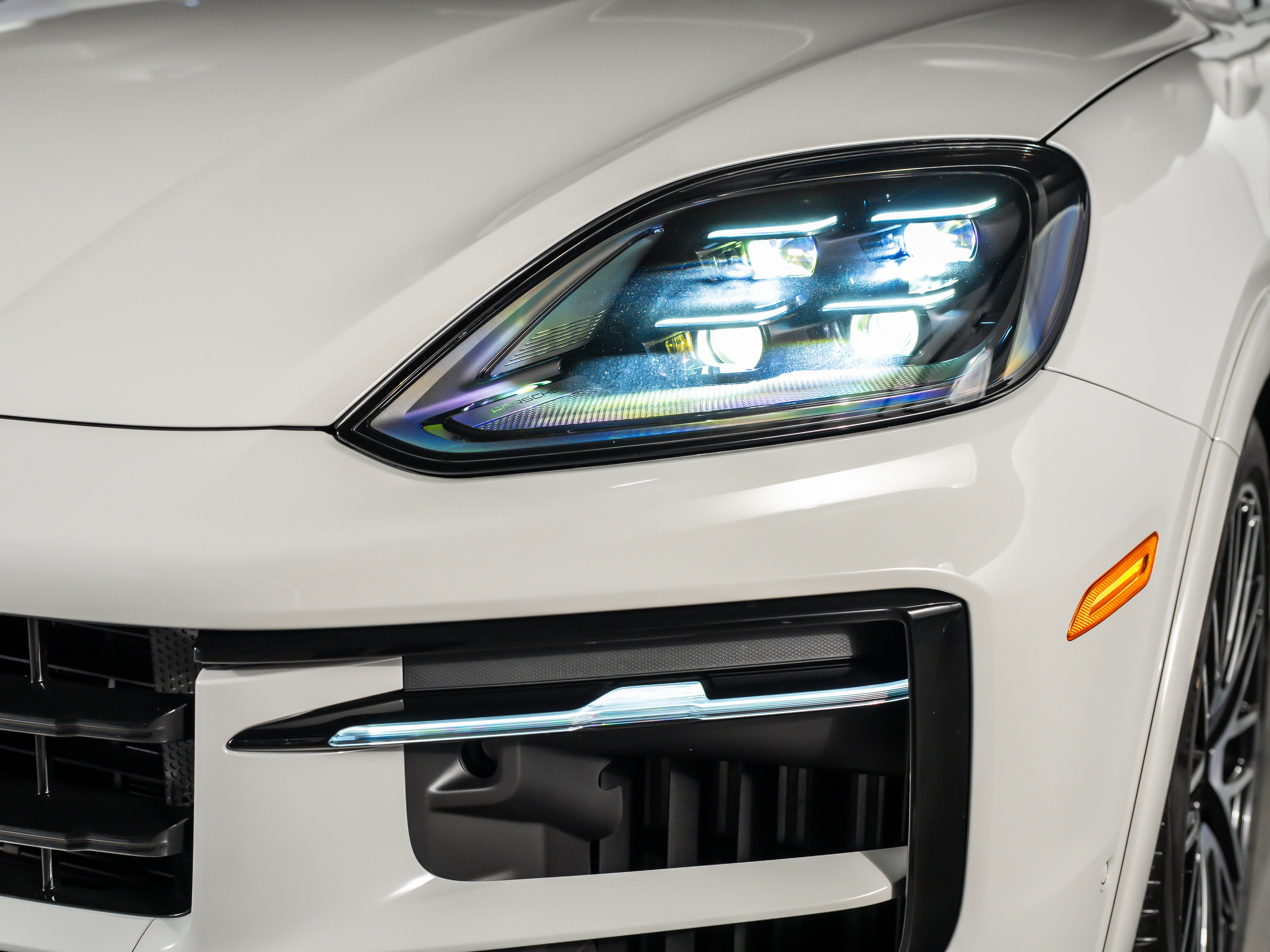 2026 Porsche Cayenne Gts GTS