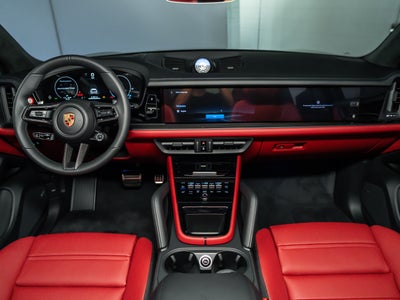 2026 Porsche Cayenne Gts GTS