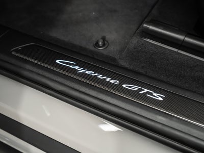 2026 Porsche Cayenne Gts GTS