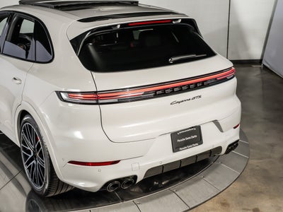 2026 Porsche Cayenne Gts GTS