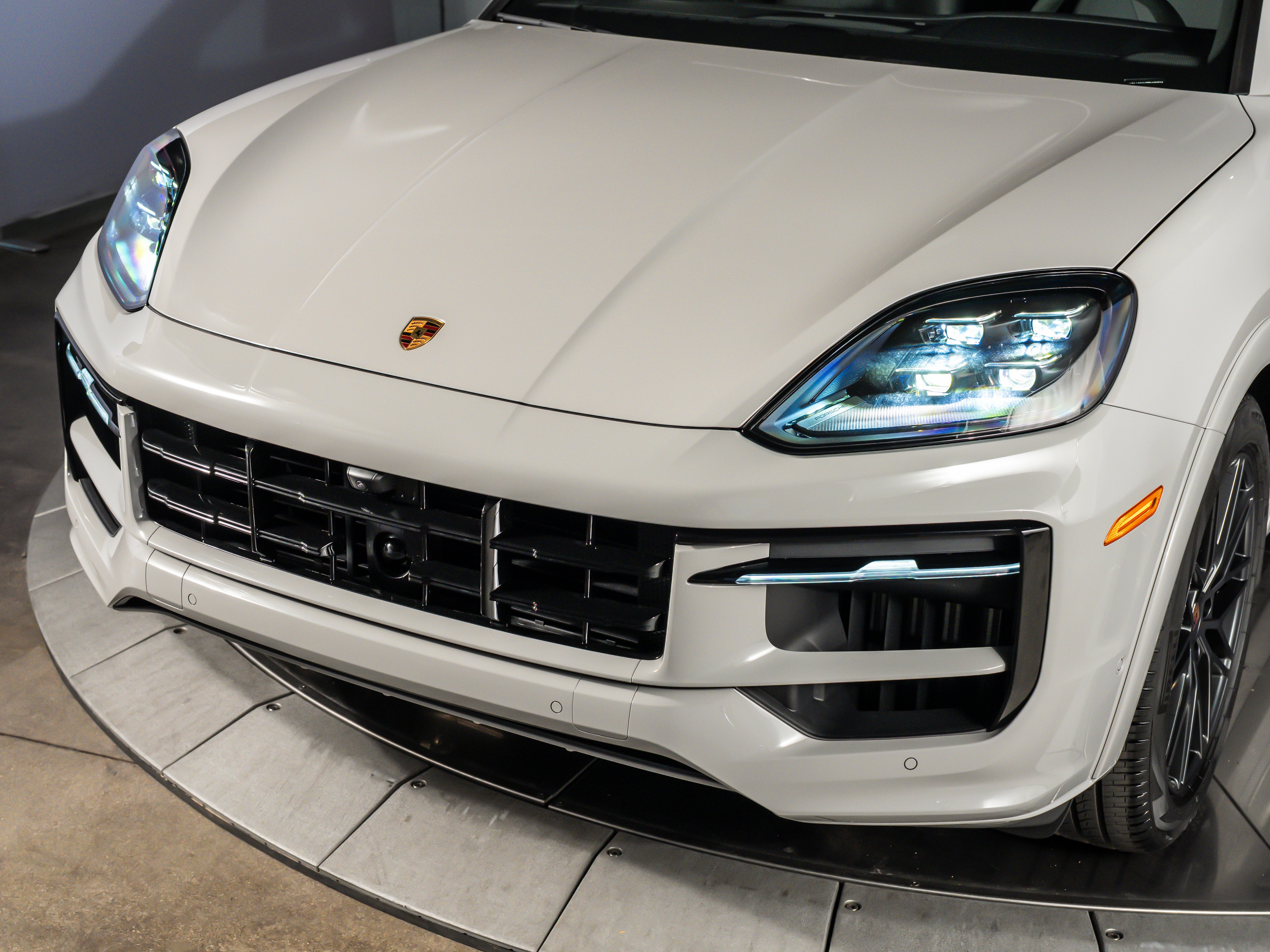 2026 Porsche Cayenne GTS