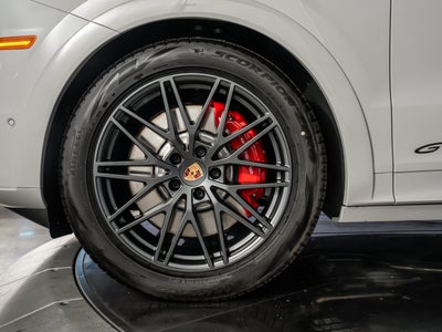 2026 Porsche Cayenne GTS