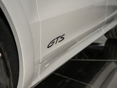 2026 Porsche Cayenne GTS