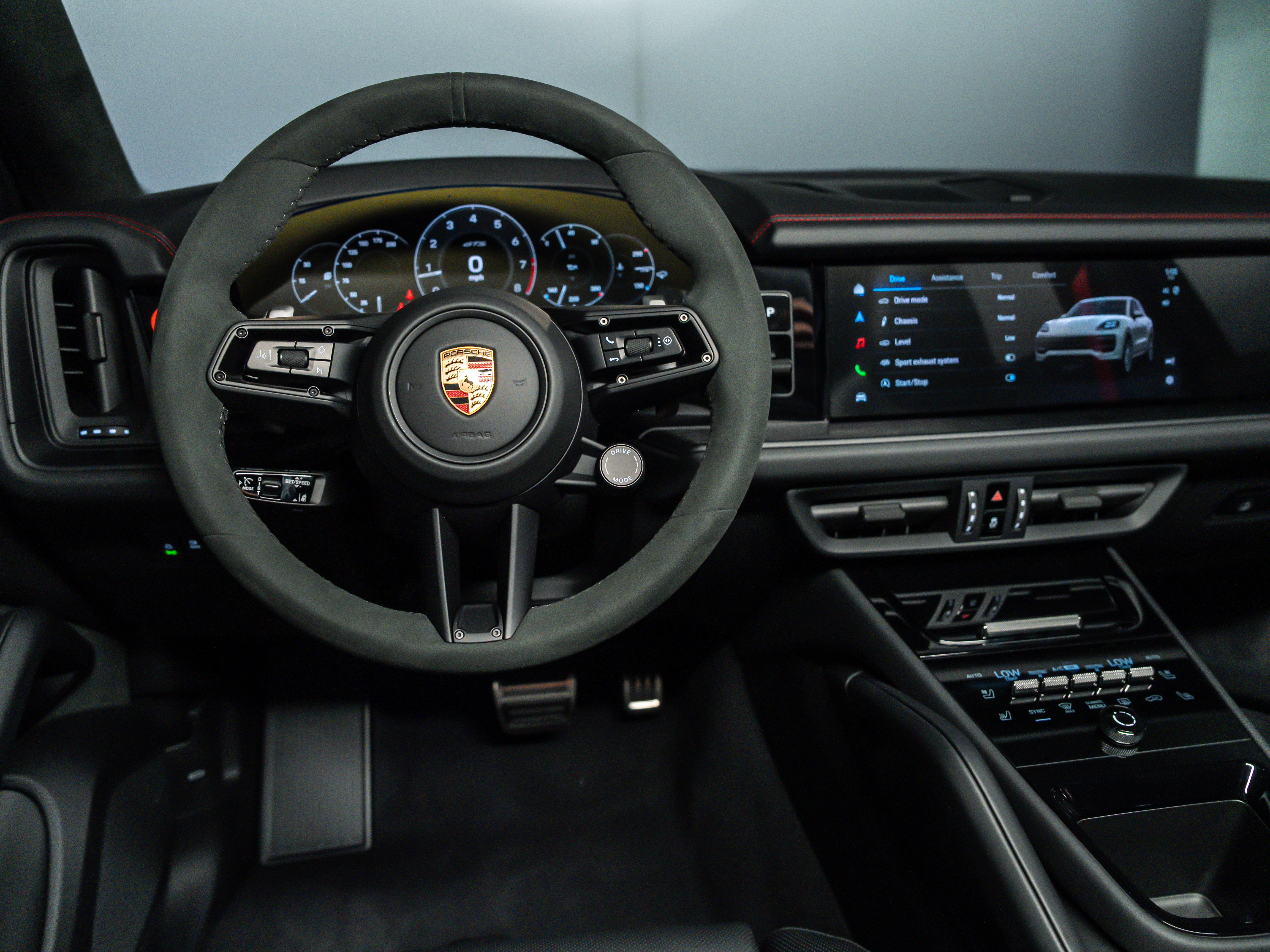 2026 Porsche Cayenne GTS