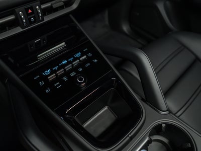 2026 Porsche Cayenne GTS
