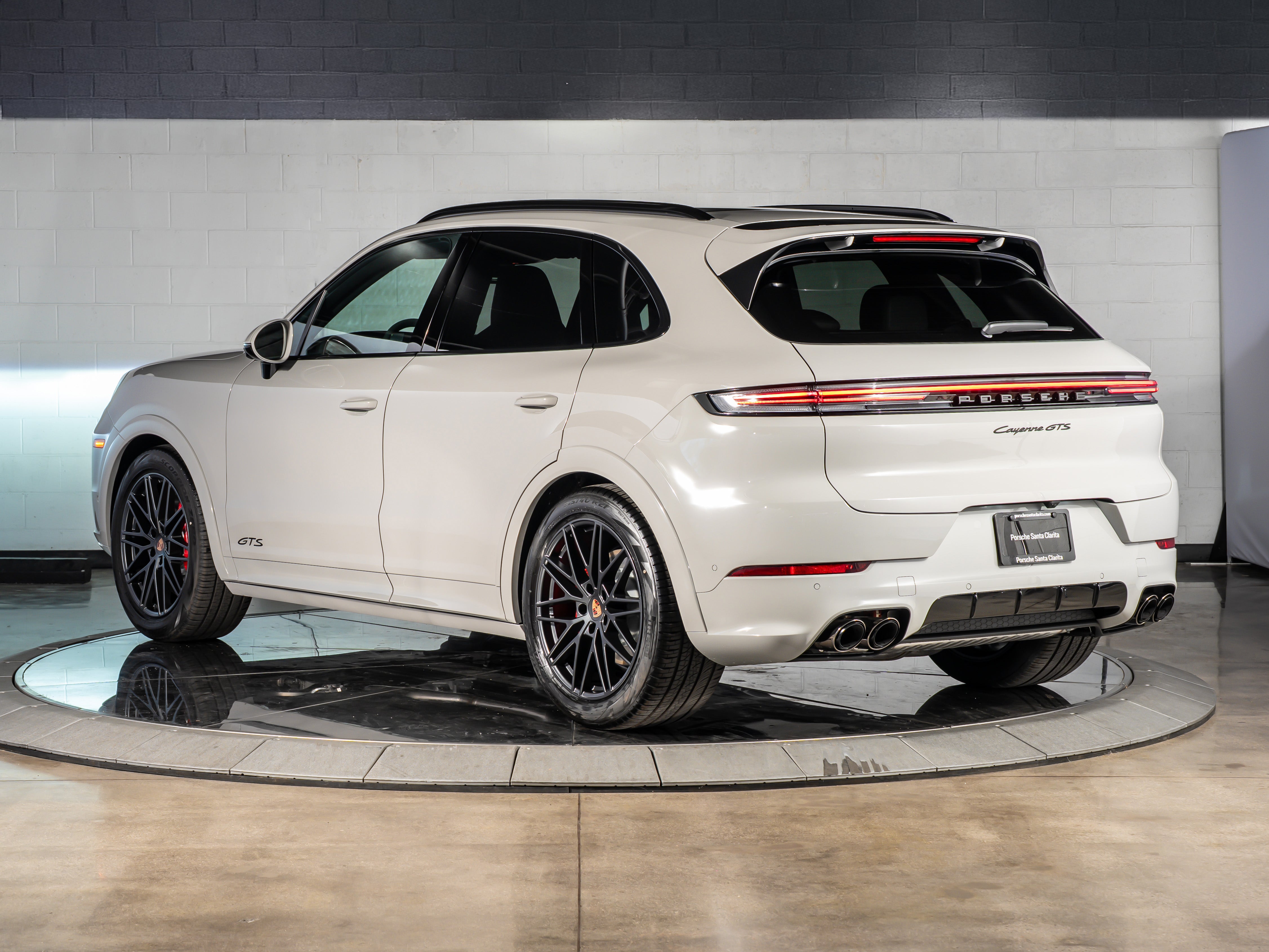 2026 Porsche Cayenne GTS