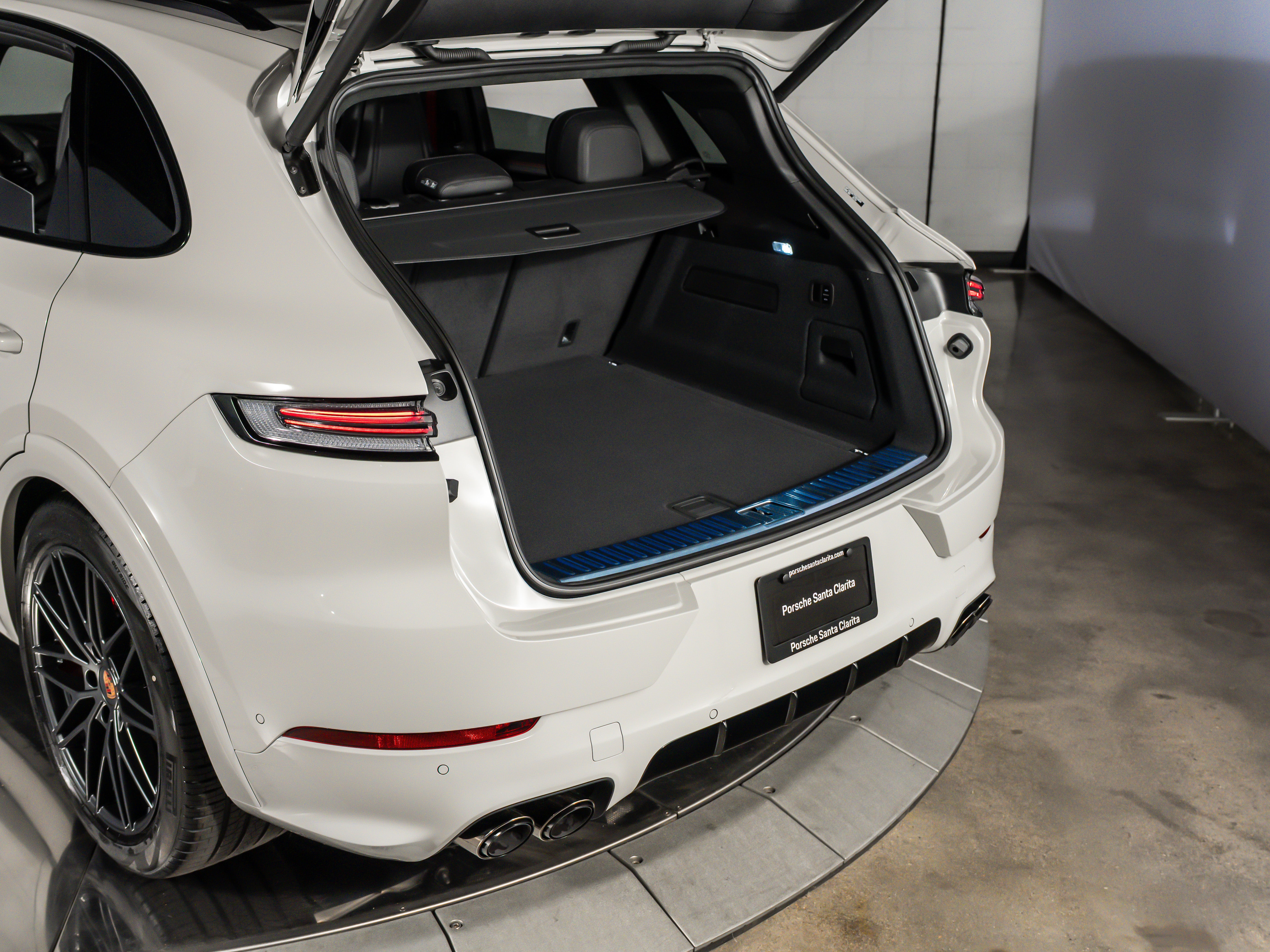 2026 Porsche Cayenne GTS