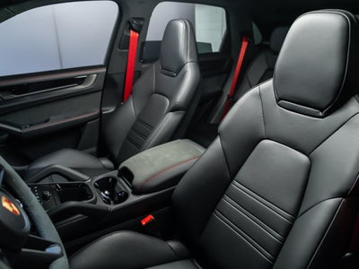 2026 Porsche Cayenne GTS
