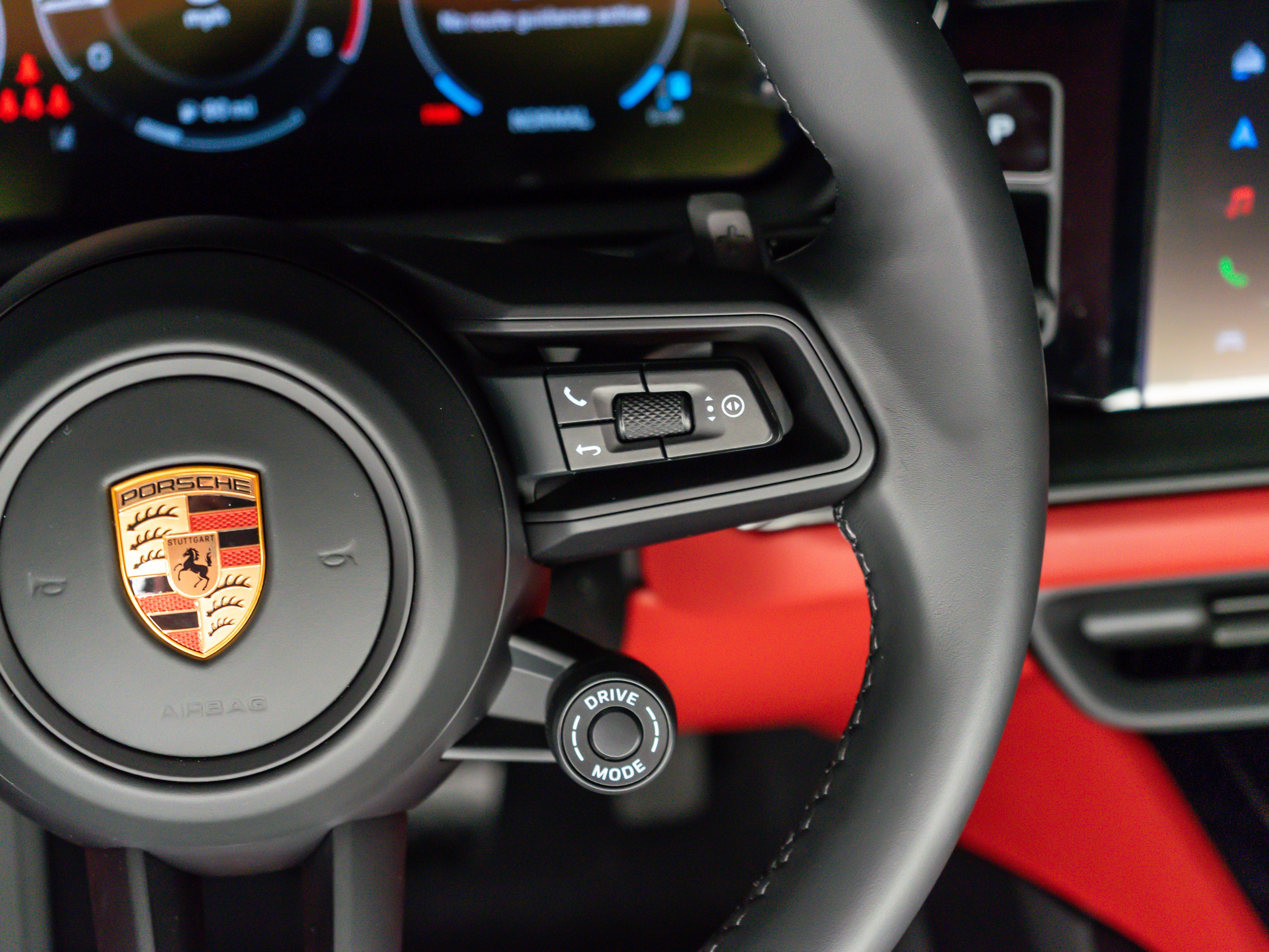 2026 Porsche Cayenne Coupe Base