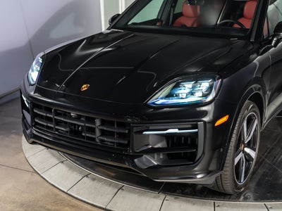 2026 Porsche Cayenne Coupe Base