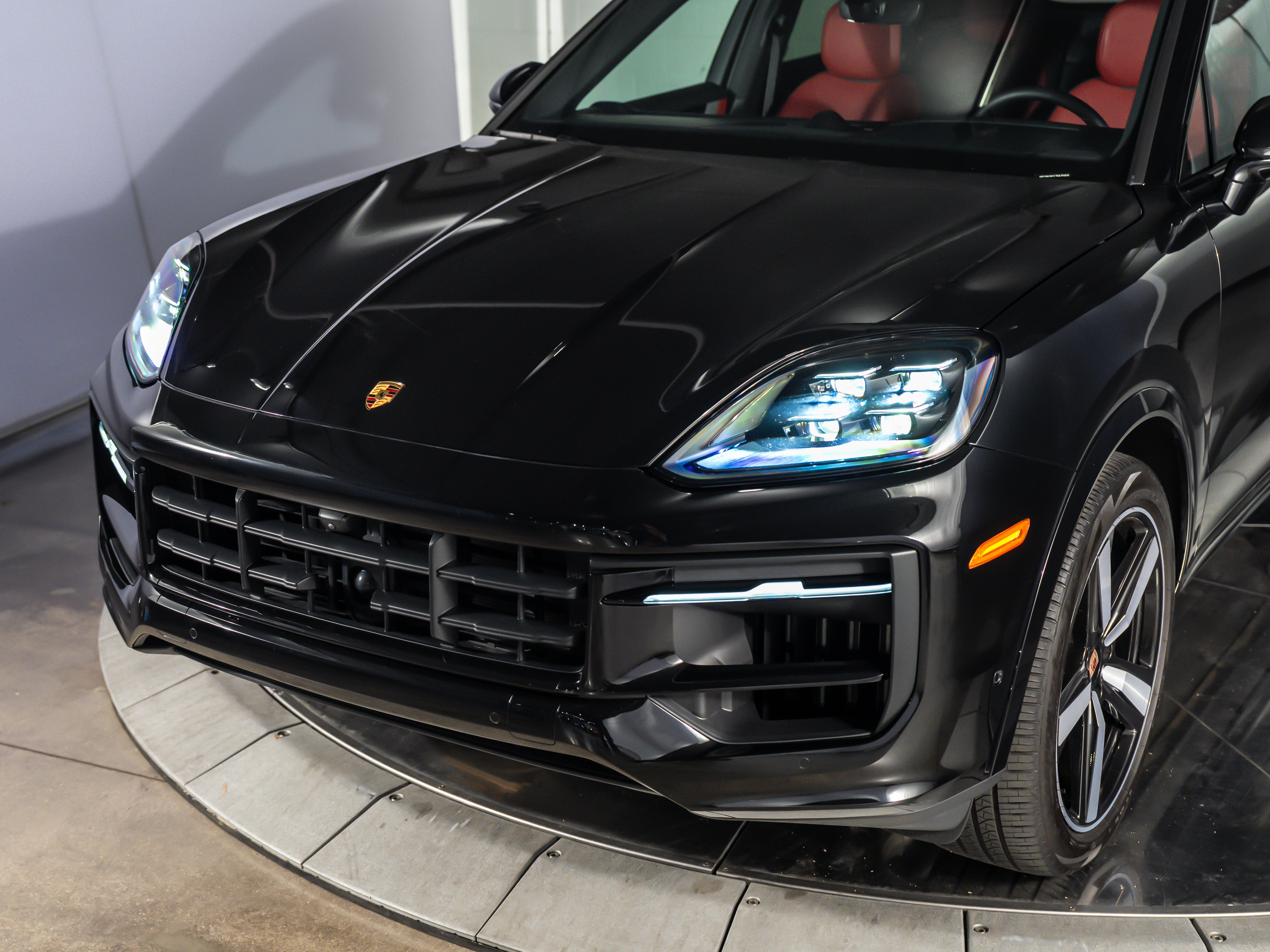 2026 Porsche Cayenne Coupe Base