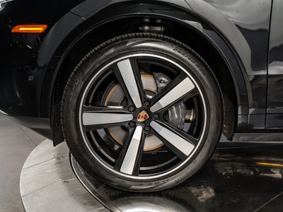 2026 Porsche Cayenne Coupe Base