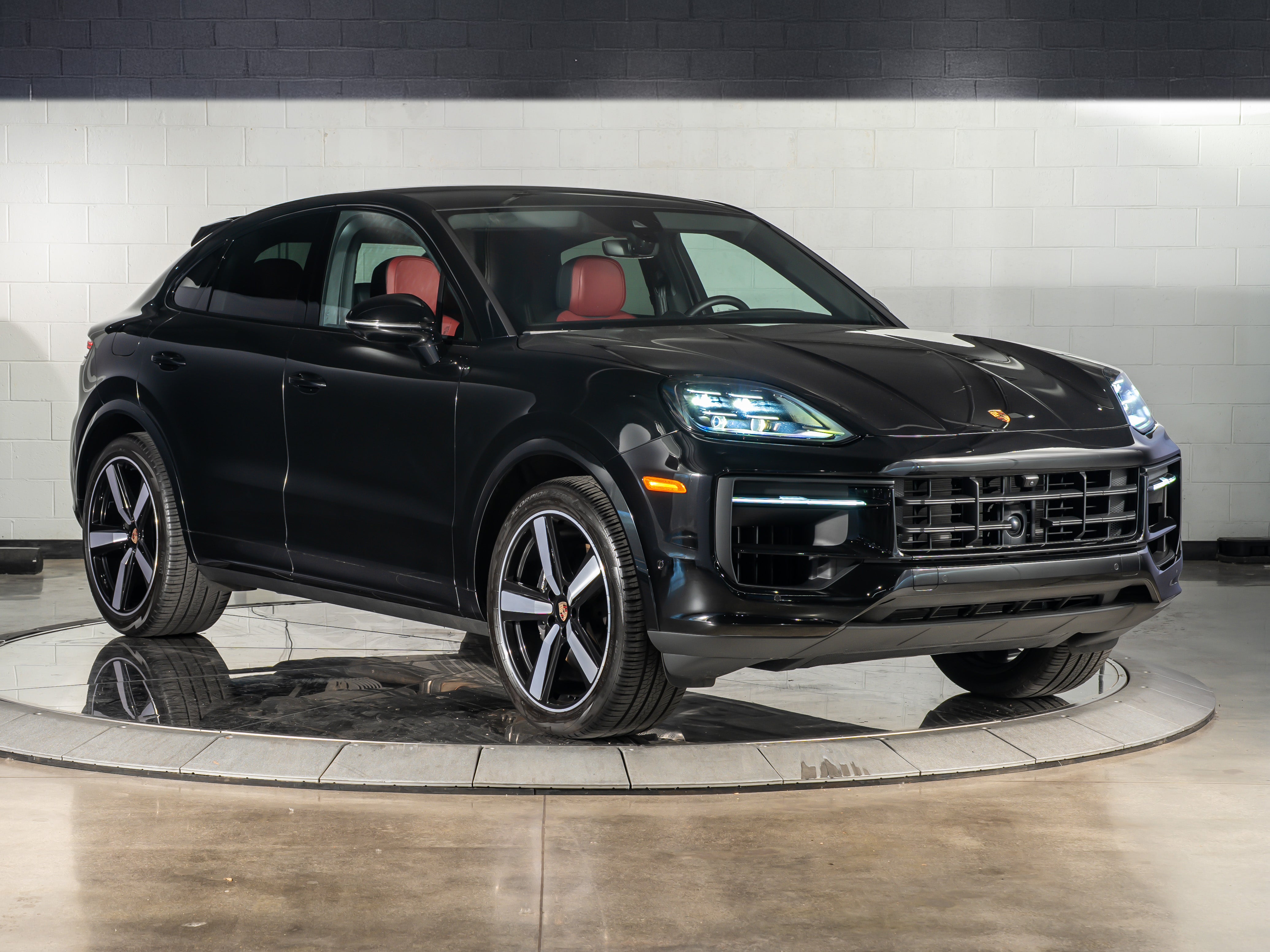 2026 Porsche Cayenne Coupe Base