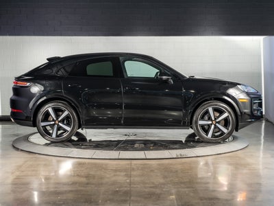 2026 Porsche Cayenne Coupe Base