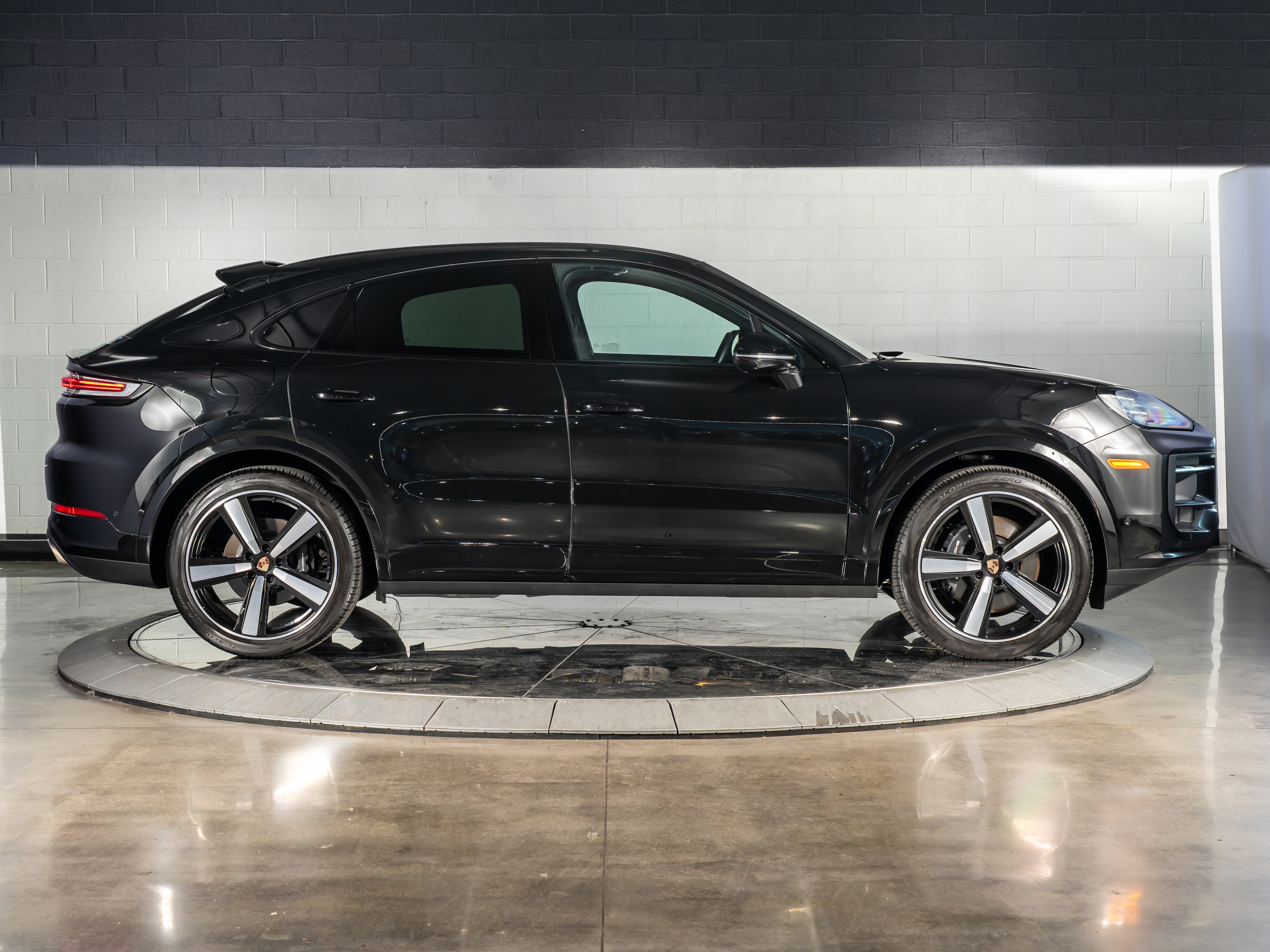 2026 Porsche Cayenne Coupe Base