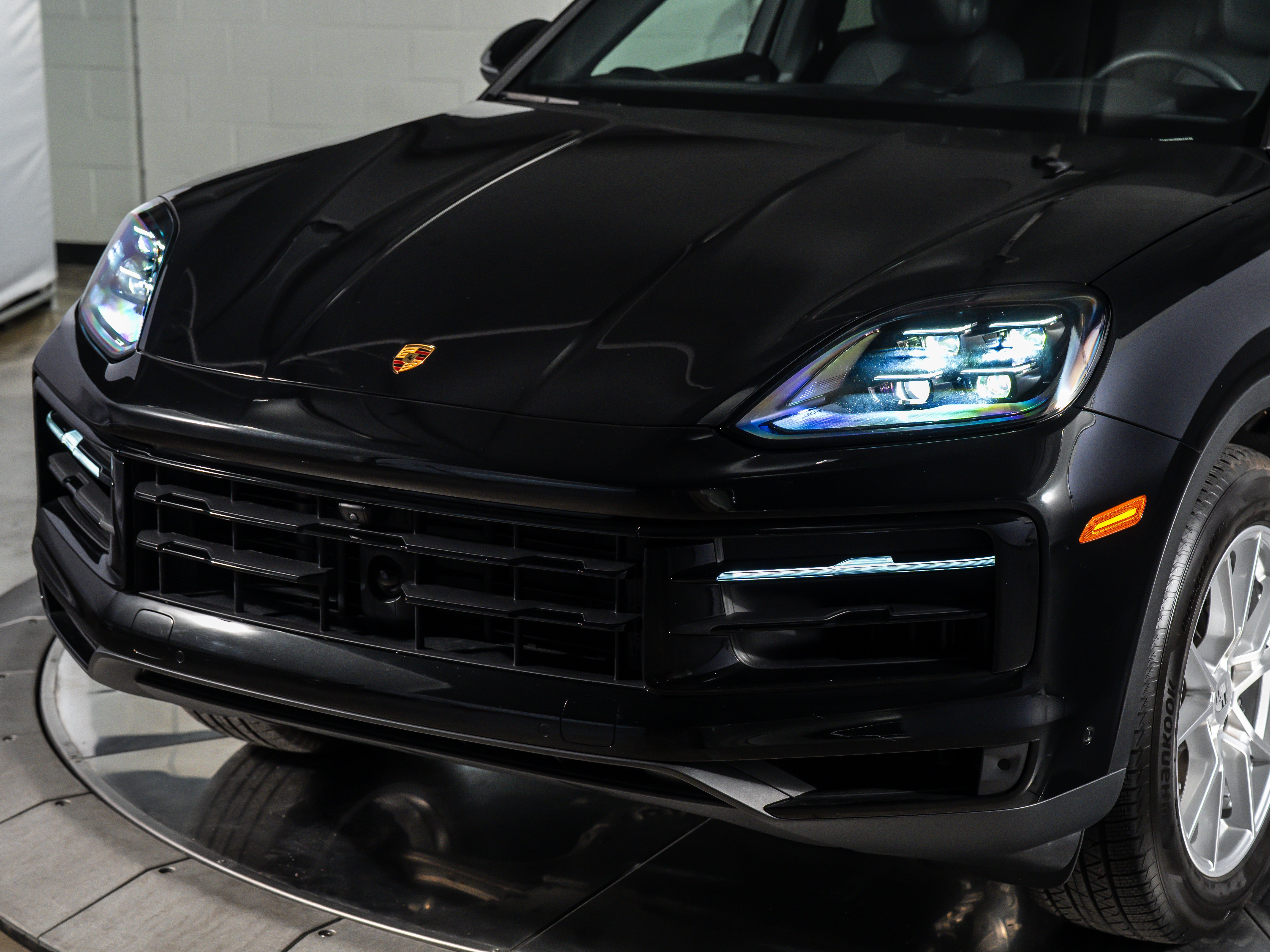 2025 Porsche Cayenne Coupe Base