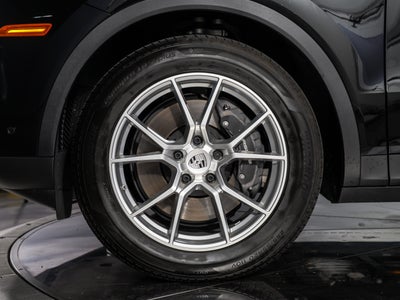 2025 Porsche Cayenne Coupe Base