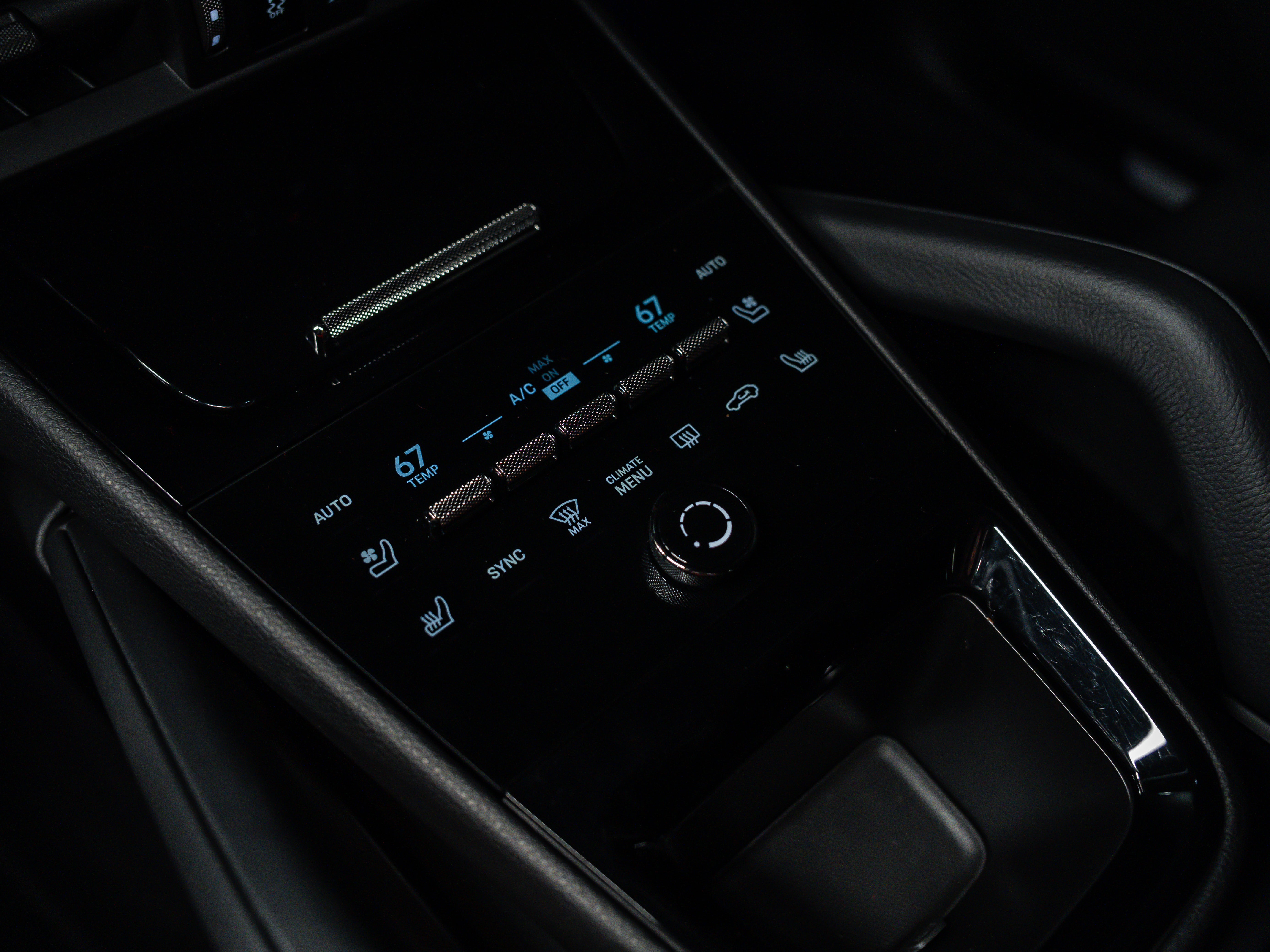 2025 Porsche Cayenne Coupe Base