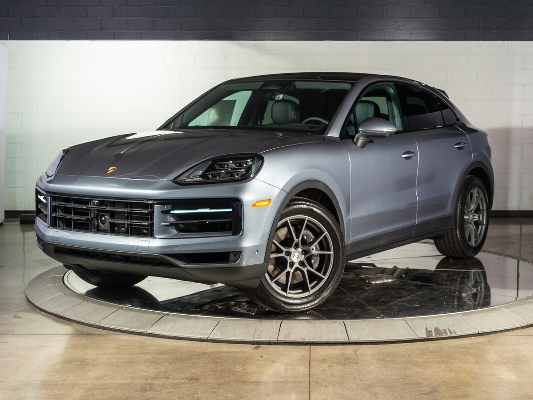 2026 Porsche Cayenne Coupe Base