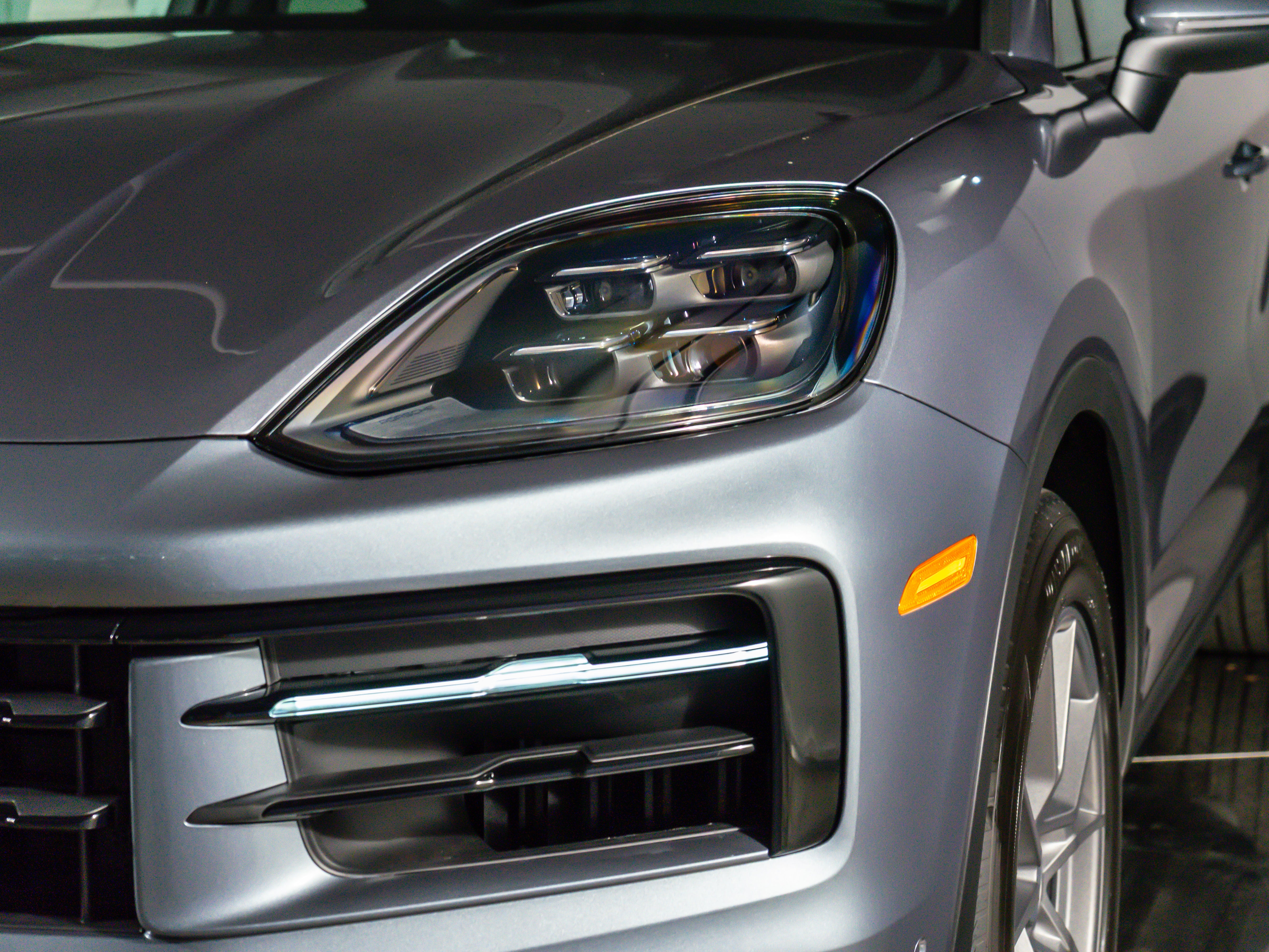 2026 Porsche Cayenne Coupe Base