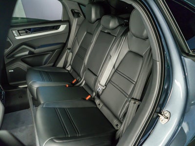 2026 Porsche Cayenne Coupe Base