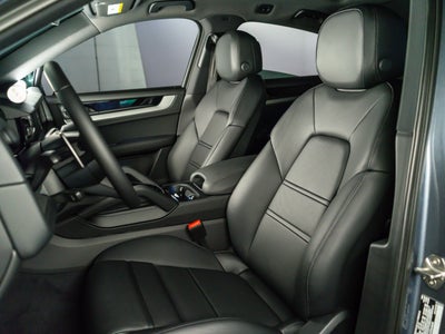 2026 Porsche Cayenne Coupe Base