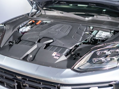 2026 Porsche Cayenne Coupe Base