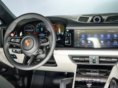2026 Porsche Cayenne Coupe Base