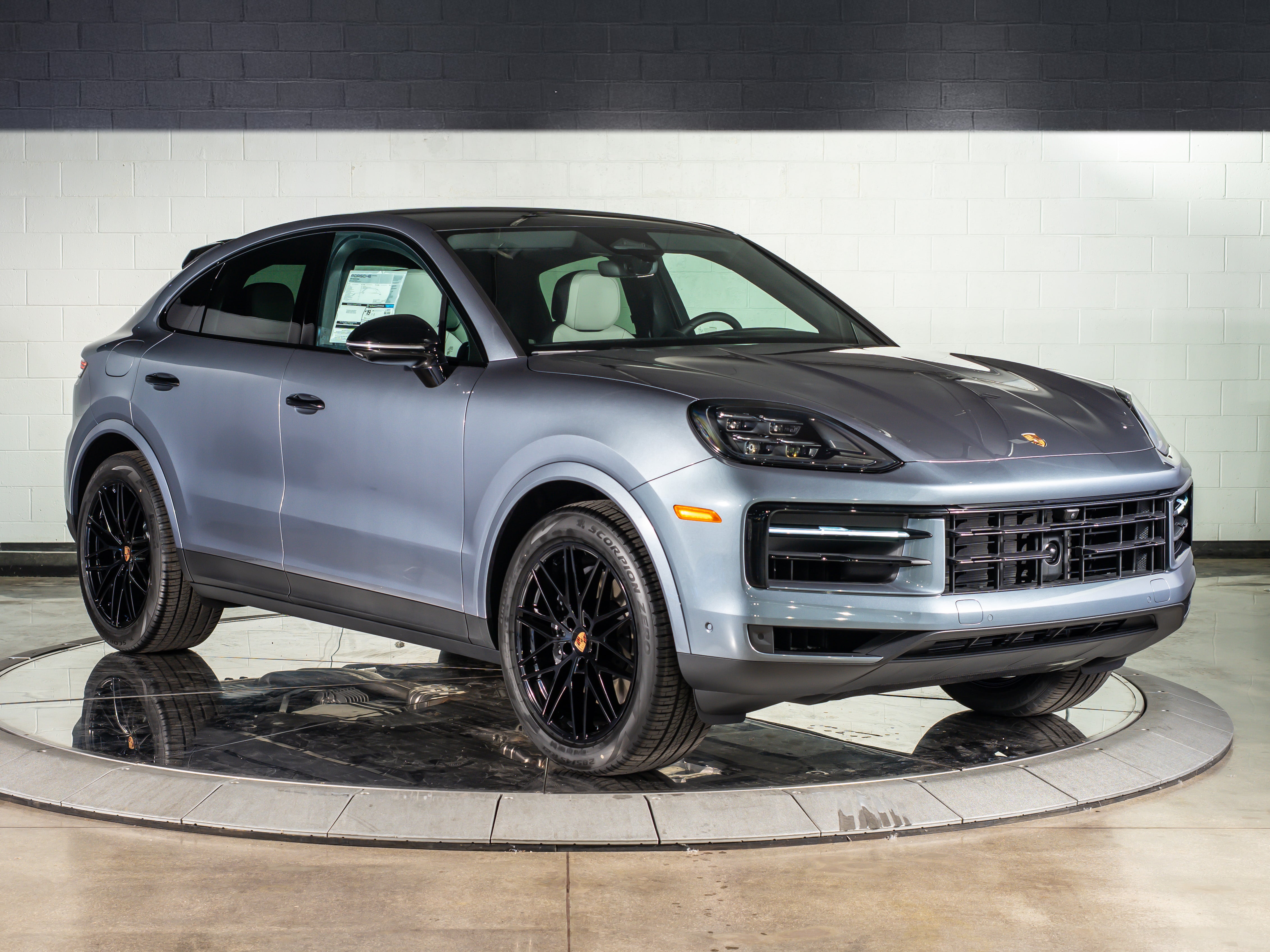 2026 Porsche Cayenne Coupe Base