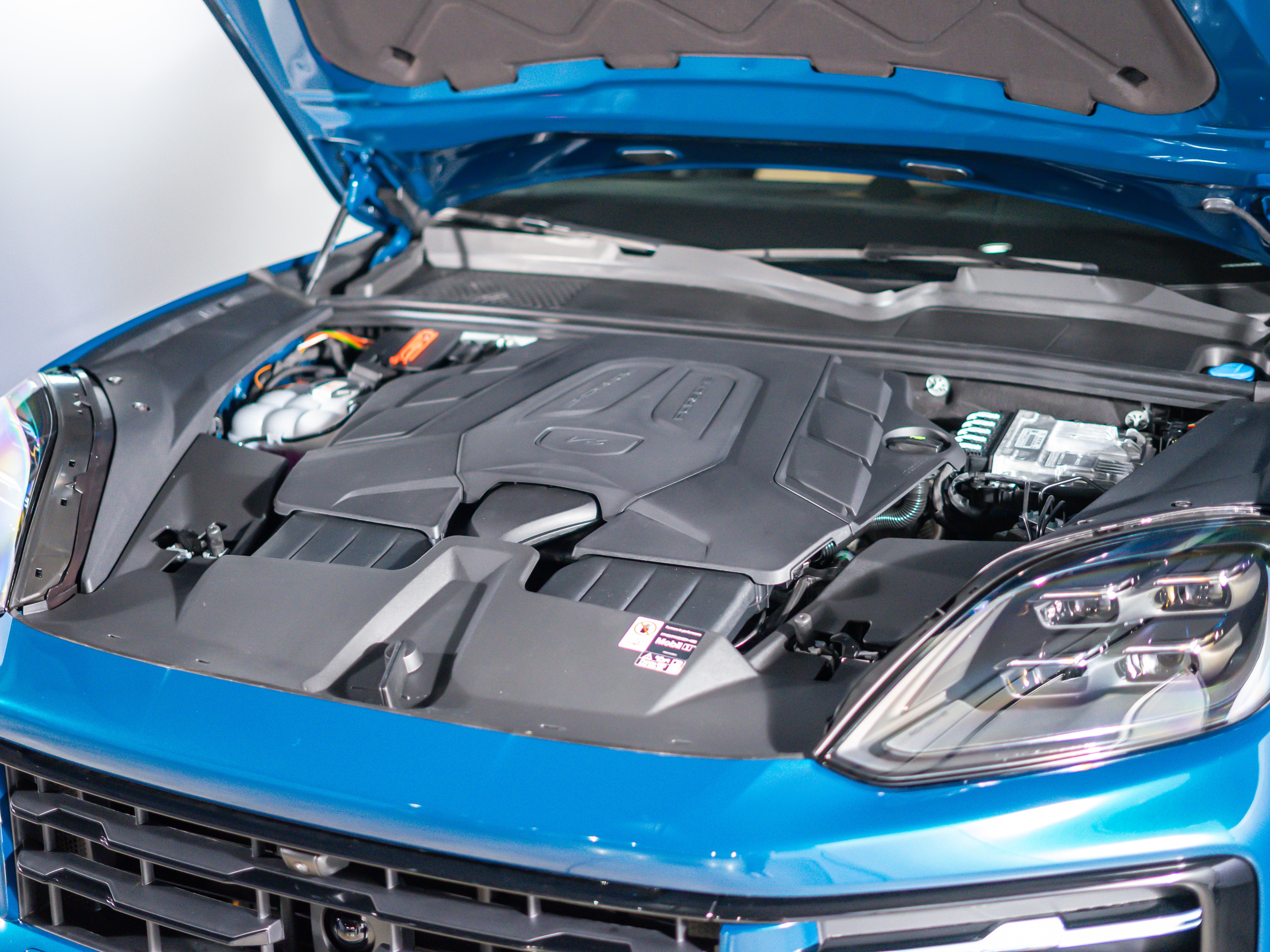2026 Porsche Cayenne Coupe Base