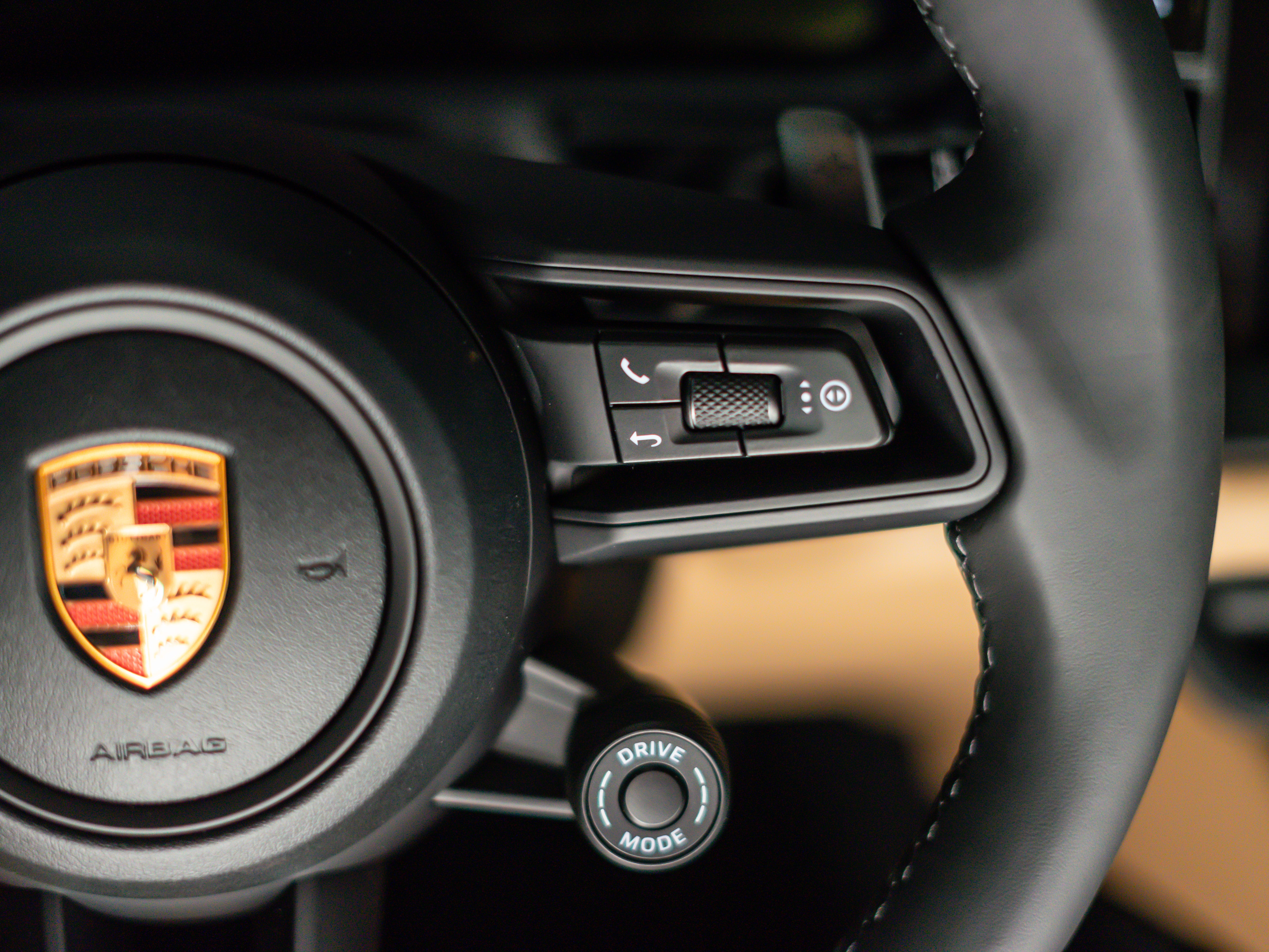 2026 Porsche Cayenne Coupe Base