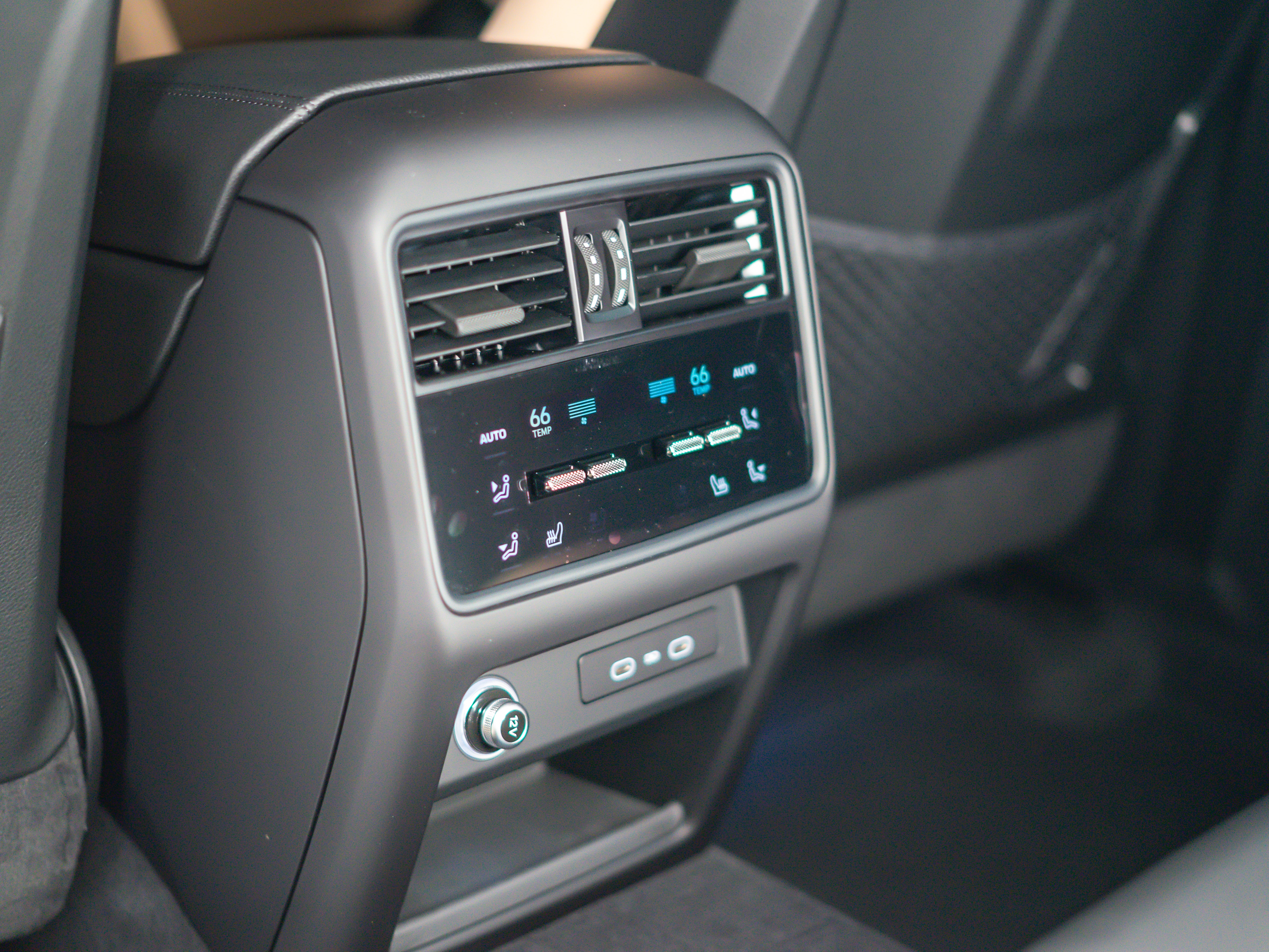 2026 Porsche Cayenne Coupe Base