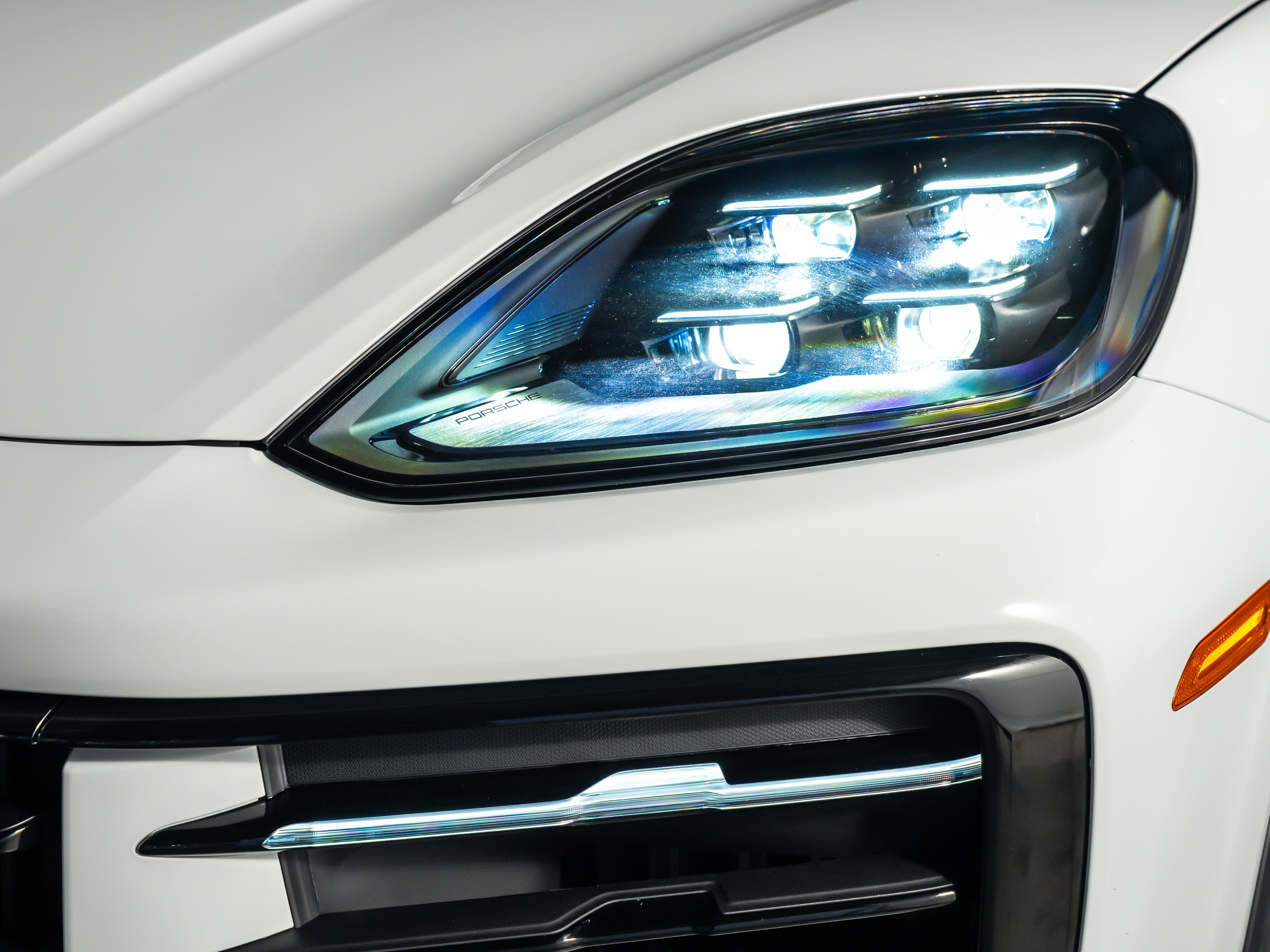2026 Porsche Cayenne Coupe Base