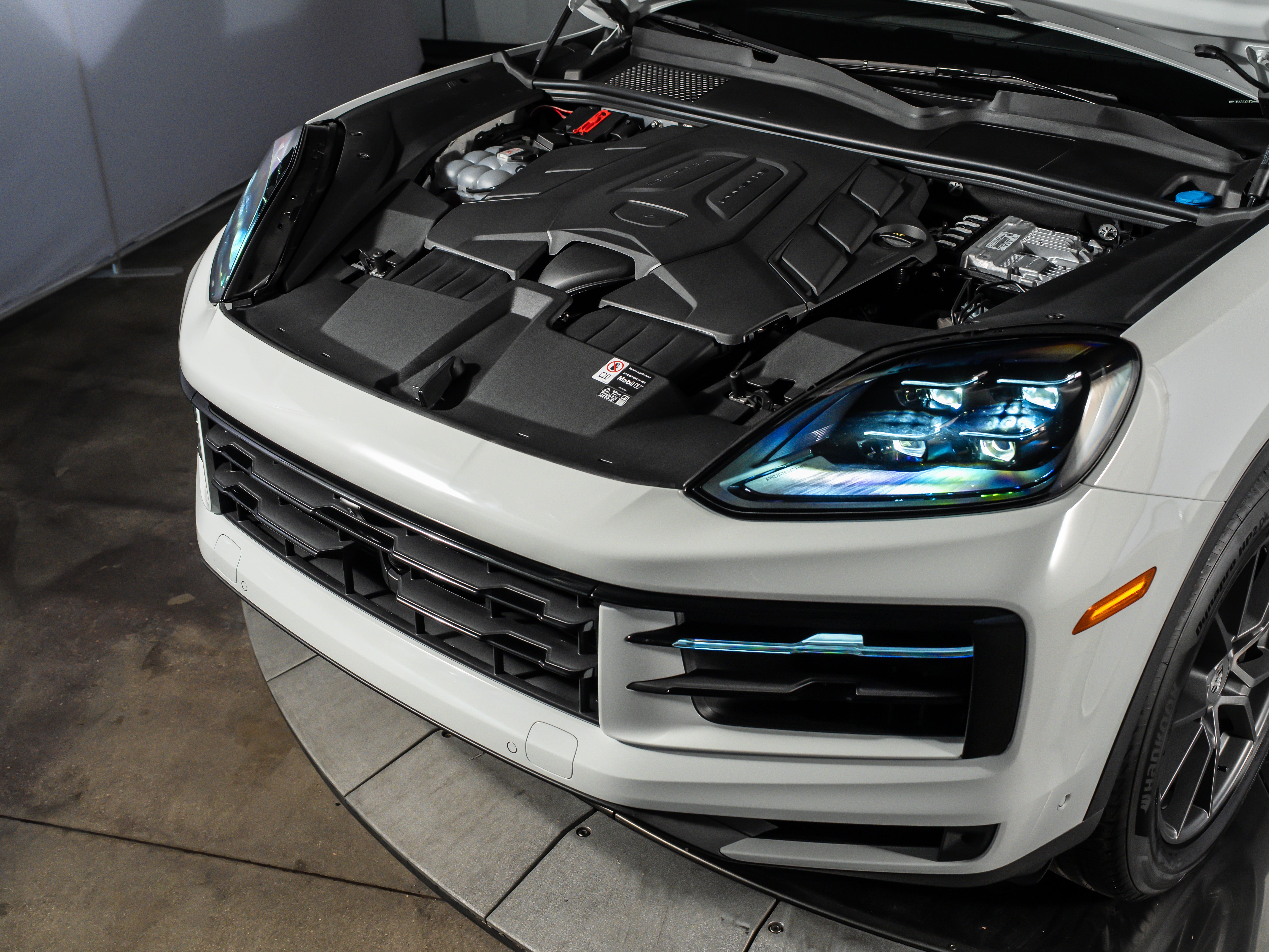 2026 Porsche Cayenne Coupe Base