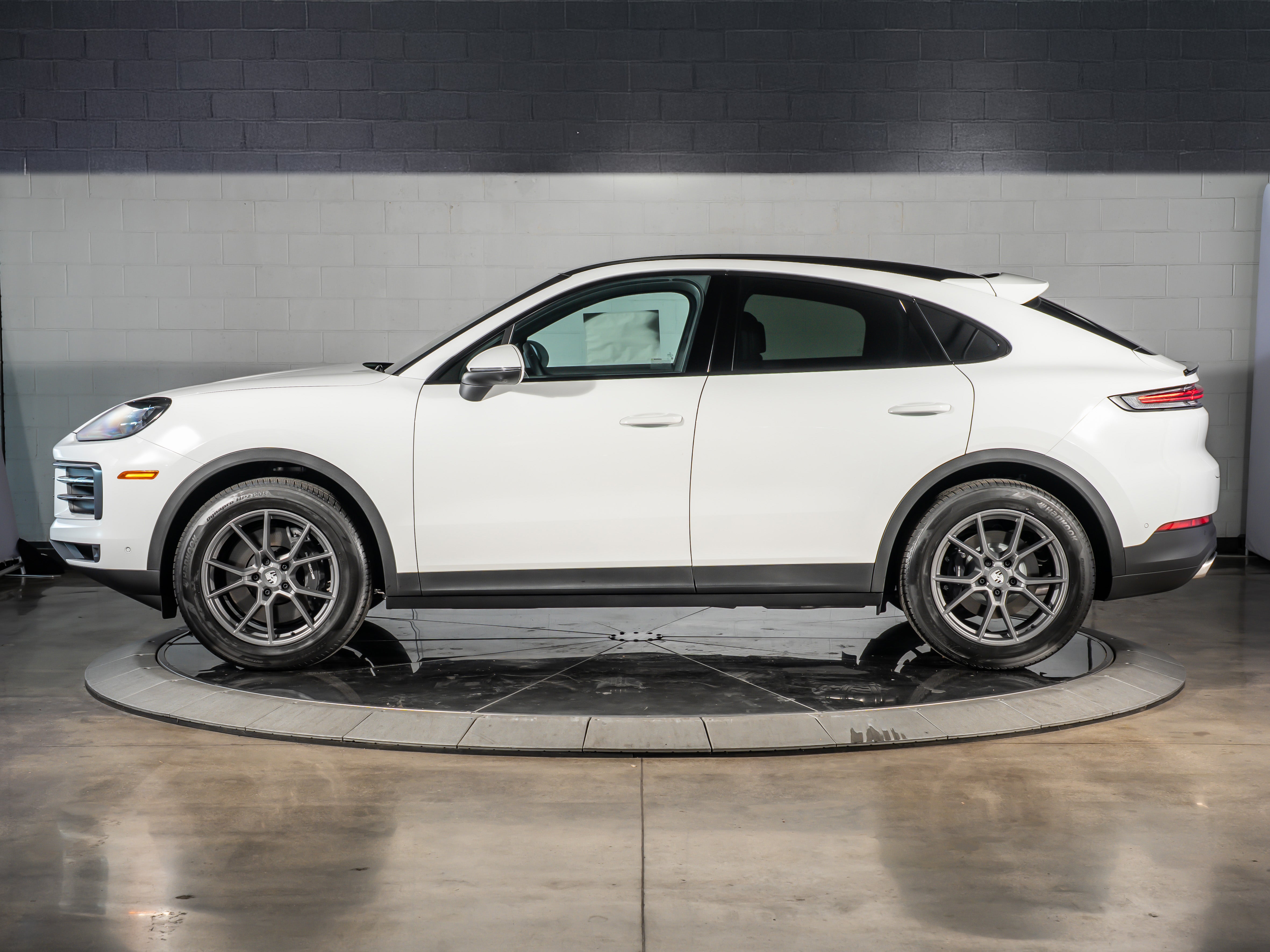 2026 Porsche Cayenne Coupe Base