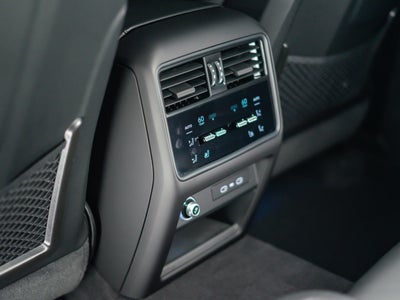 2026 Porsche Cayenne Coupe Base