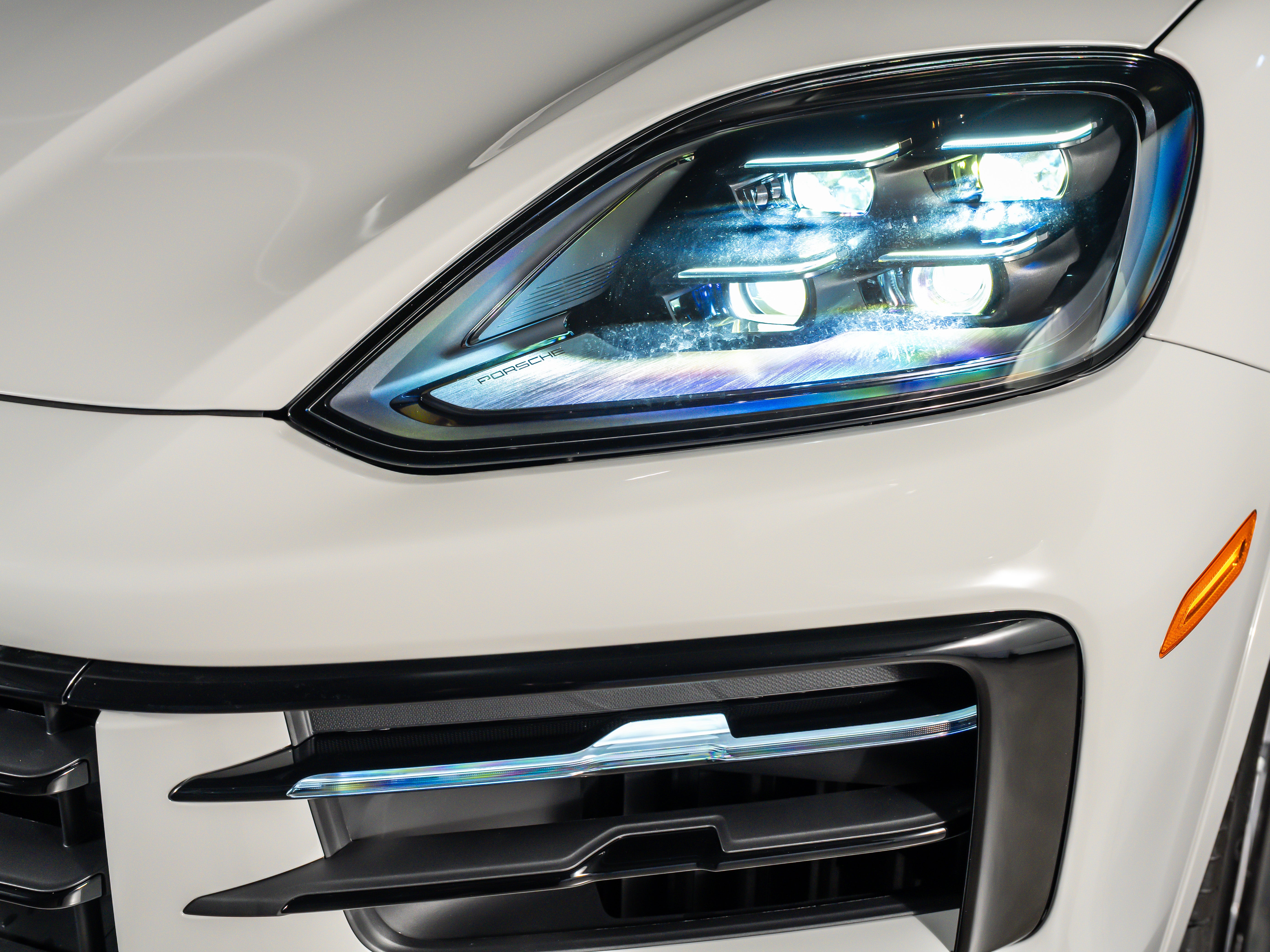 2026 Porsche Cayenne Coupe Base