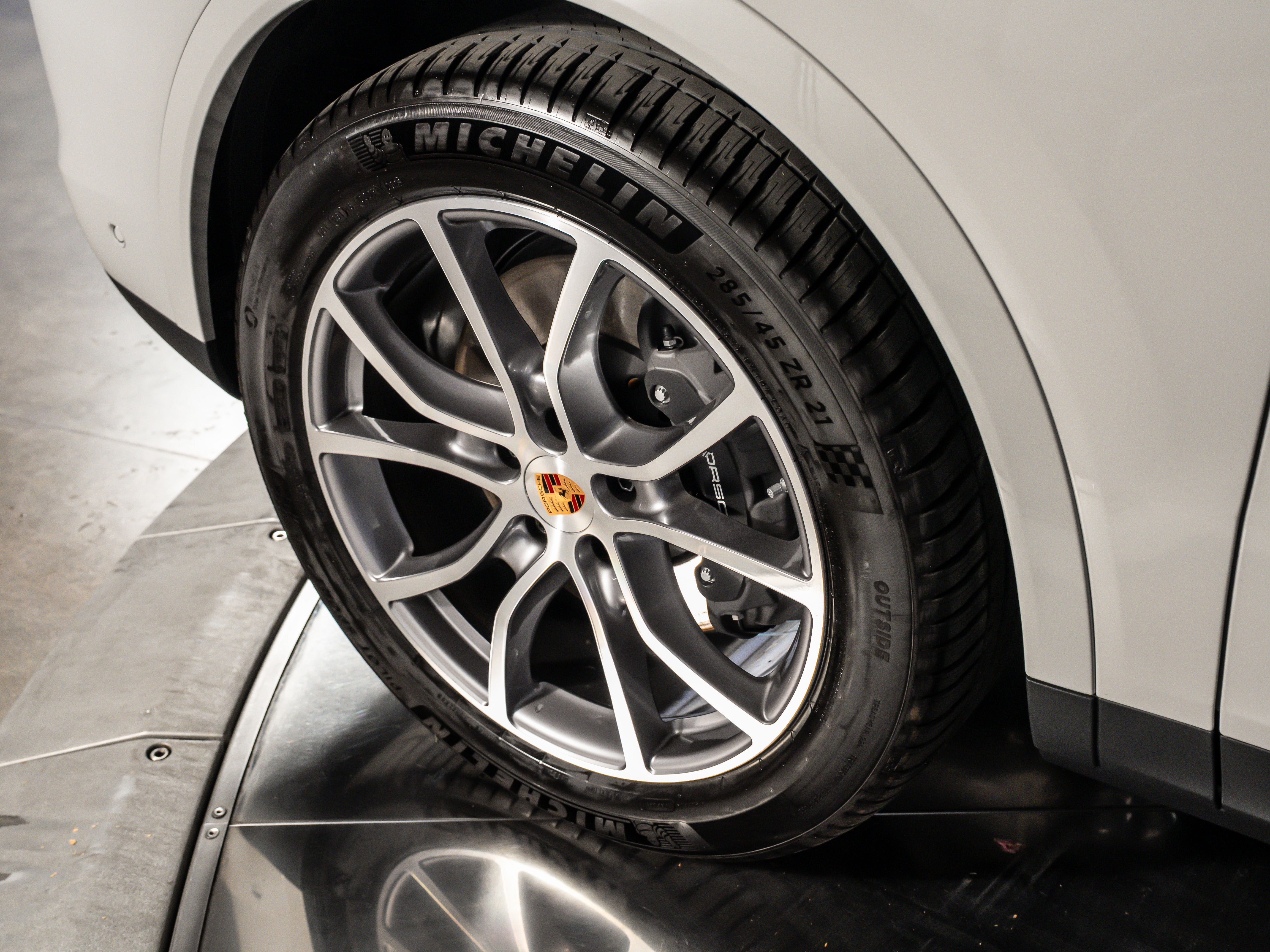 2026 Porsche Cayenne Coupe Base