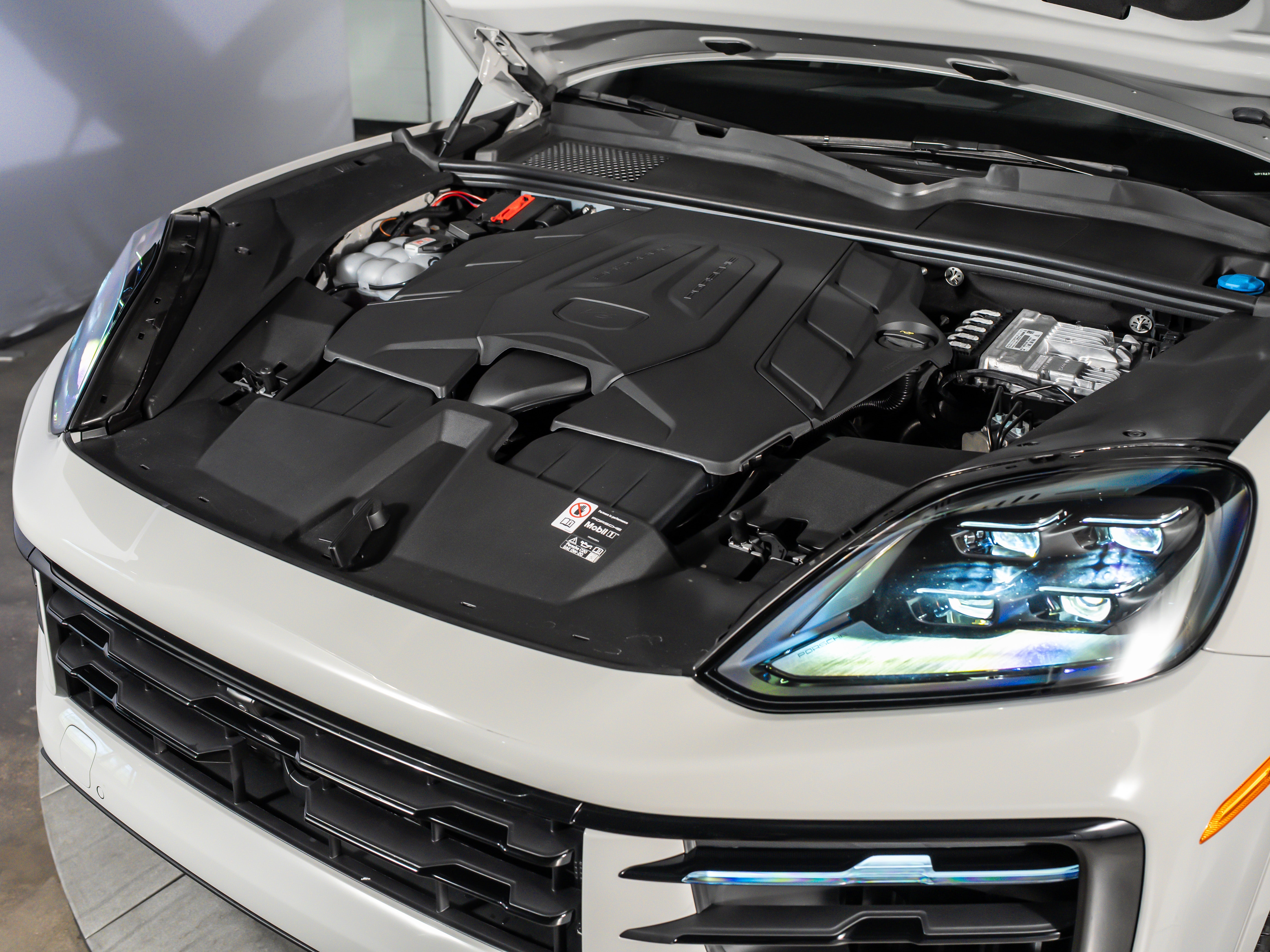 2026 Porsche Cayenne Coupe Base